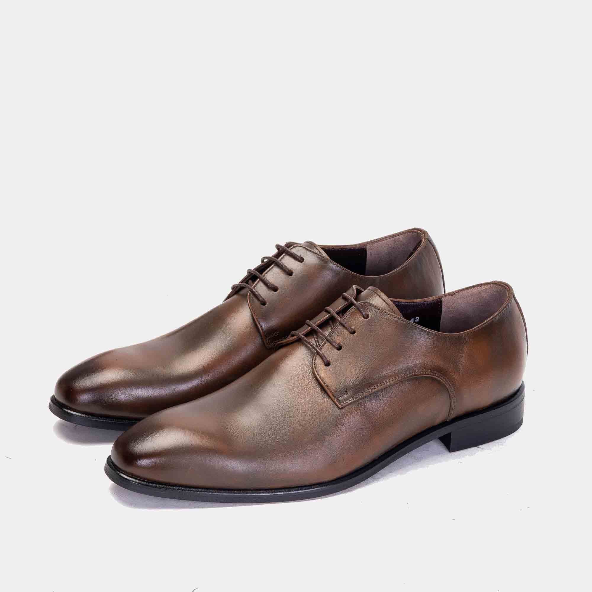 Volzak 1242 Chaussure en cuir Marron vintage