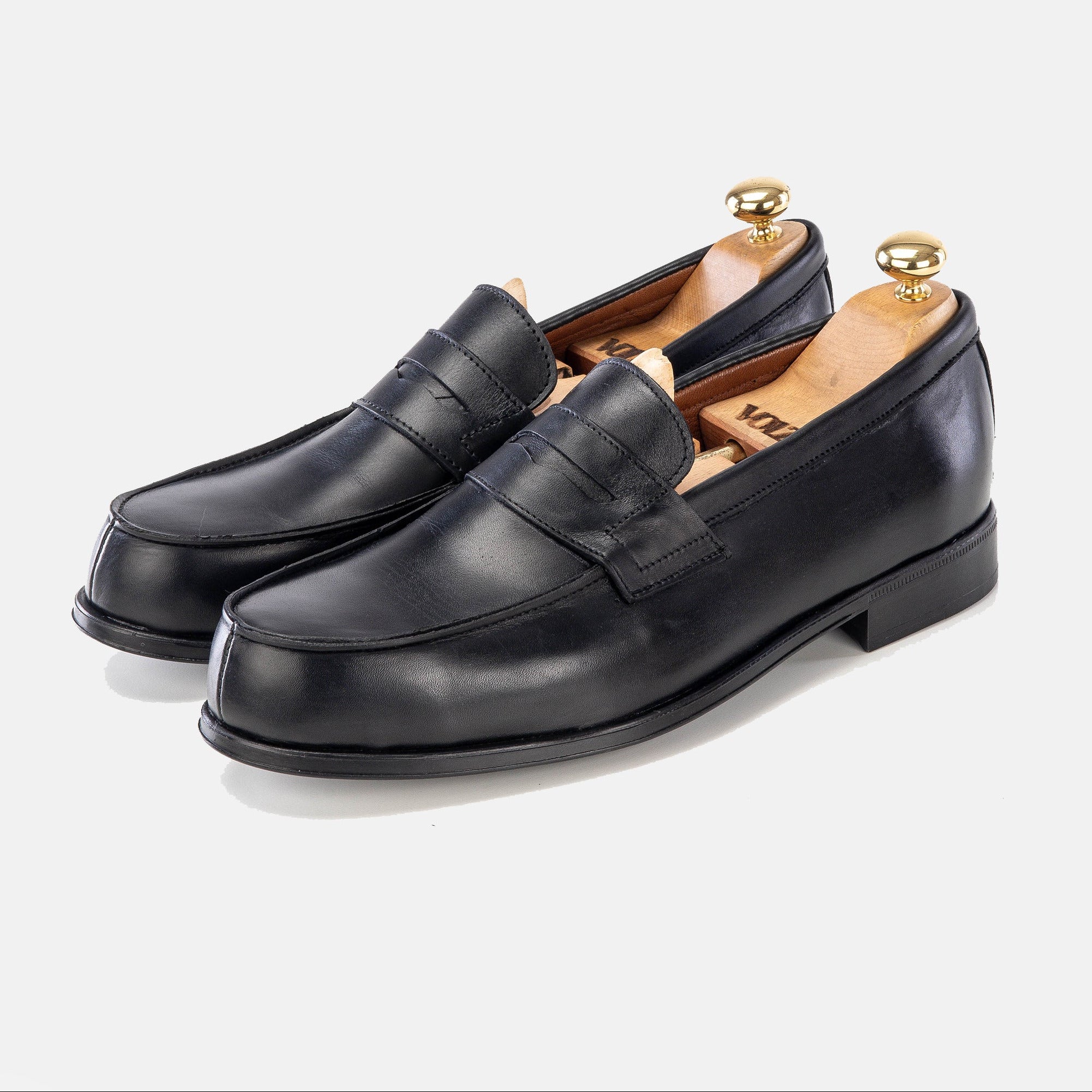 Volzak 5157 Black Leather Moccasin