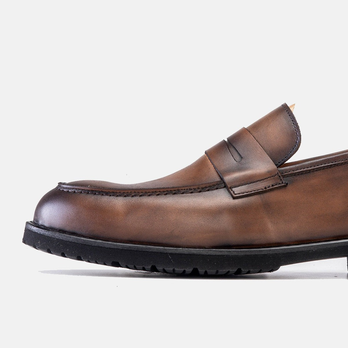 Volzak 5164 chaussure en cuir marron vintage