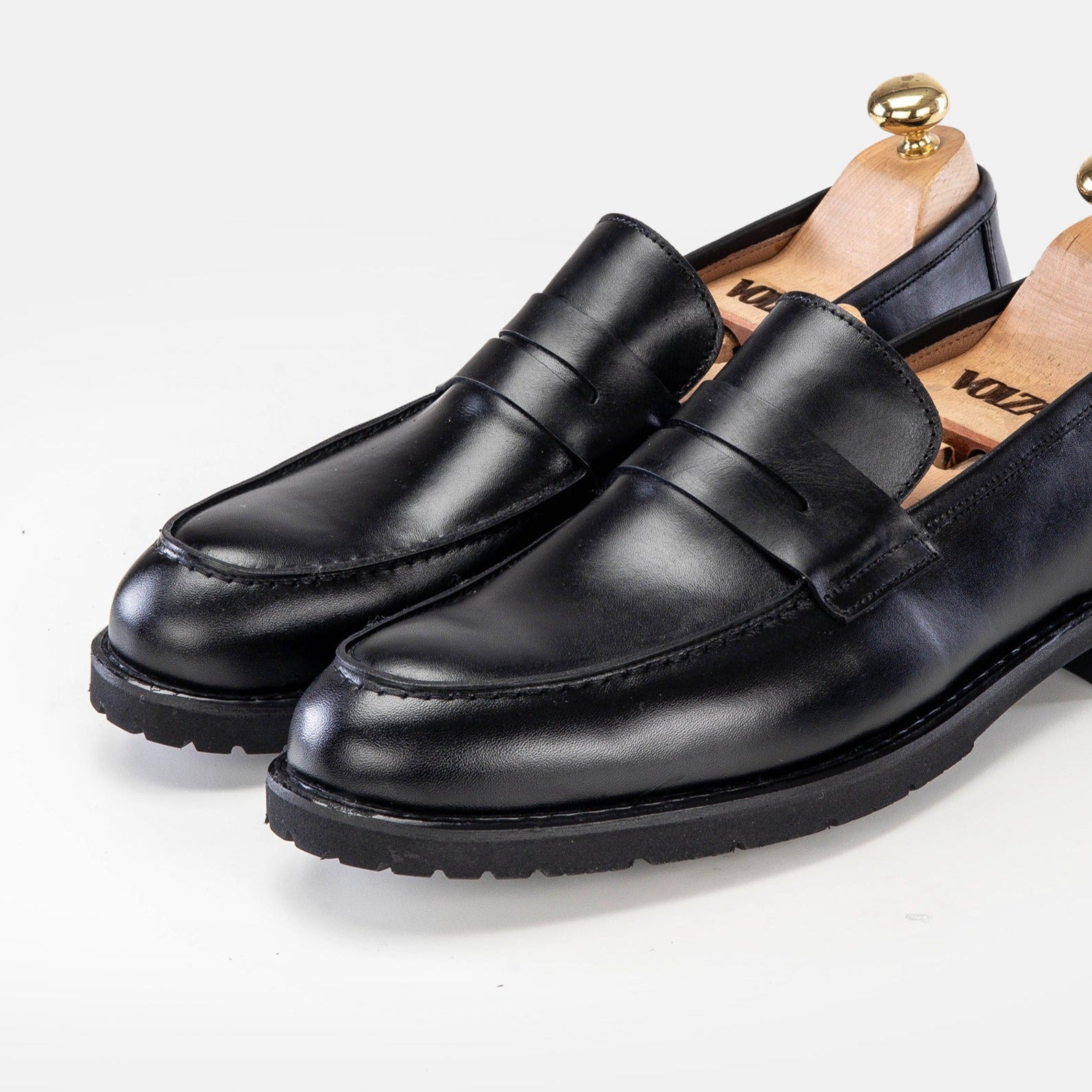 Volzak 5164 chaussure en cuir noir