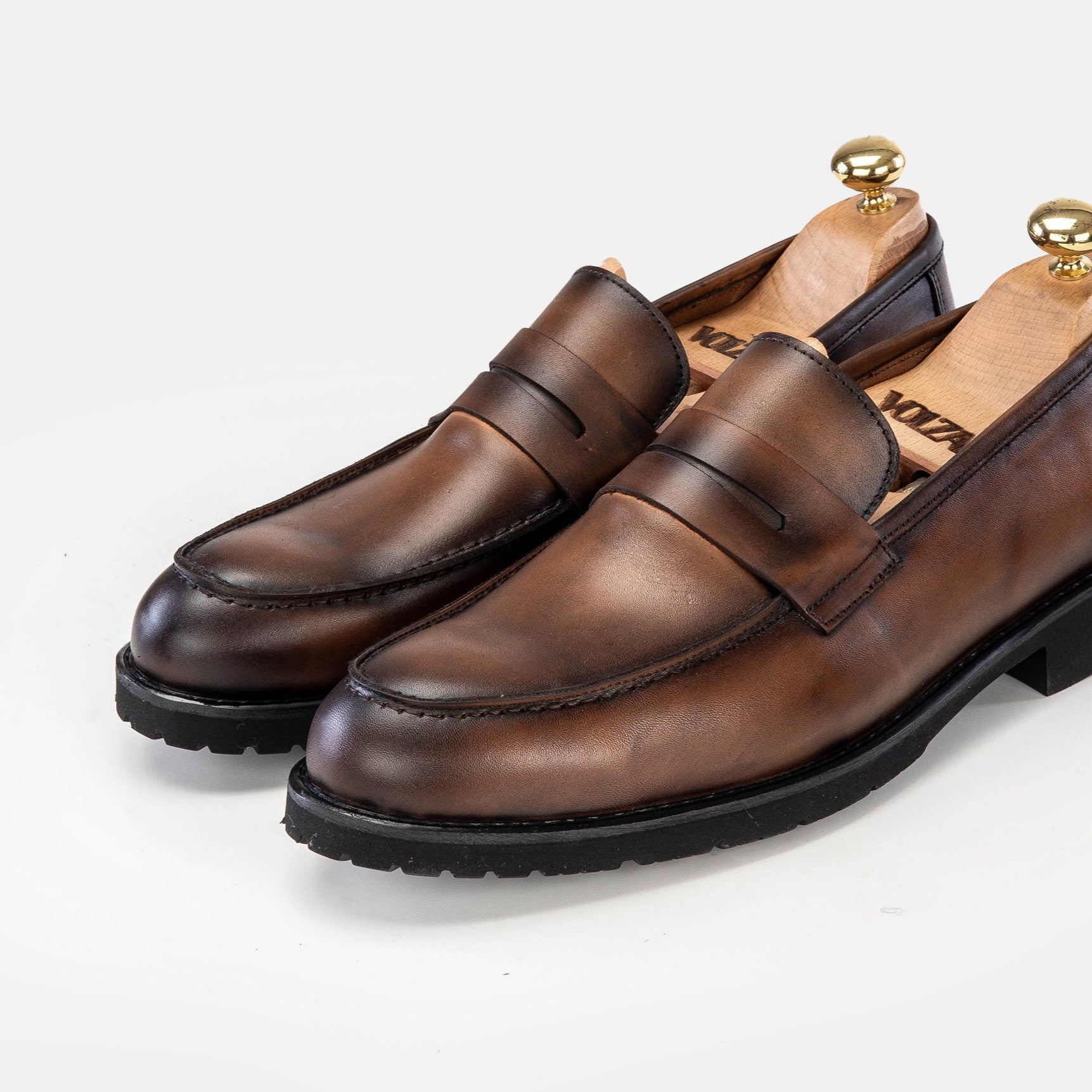 Volzak 5164 chaussure en cuir marron vintage