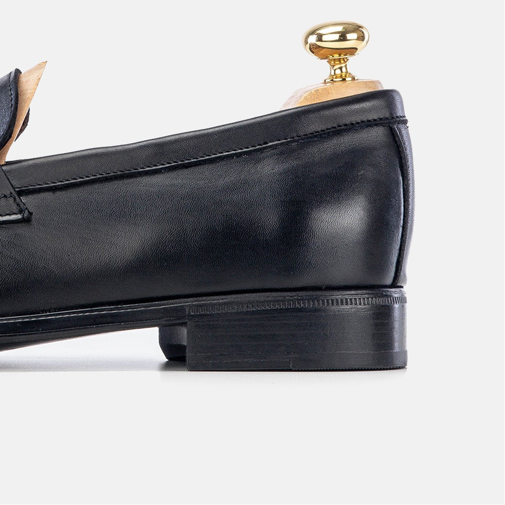Volzak 5157 Black Leather Moccasin