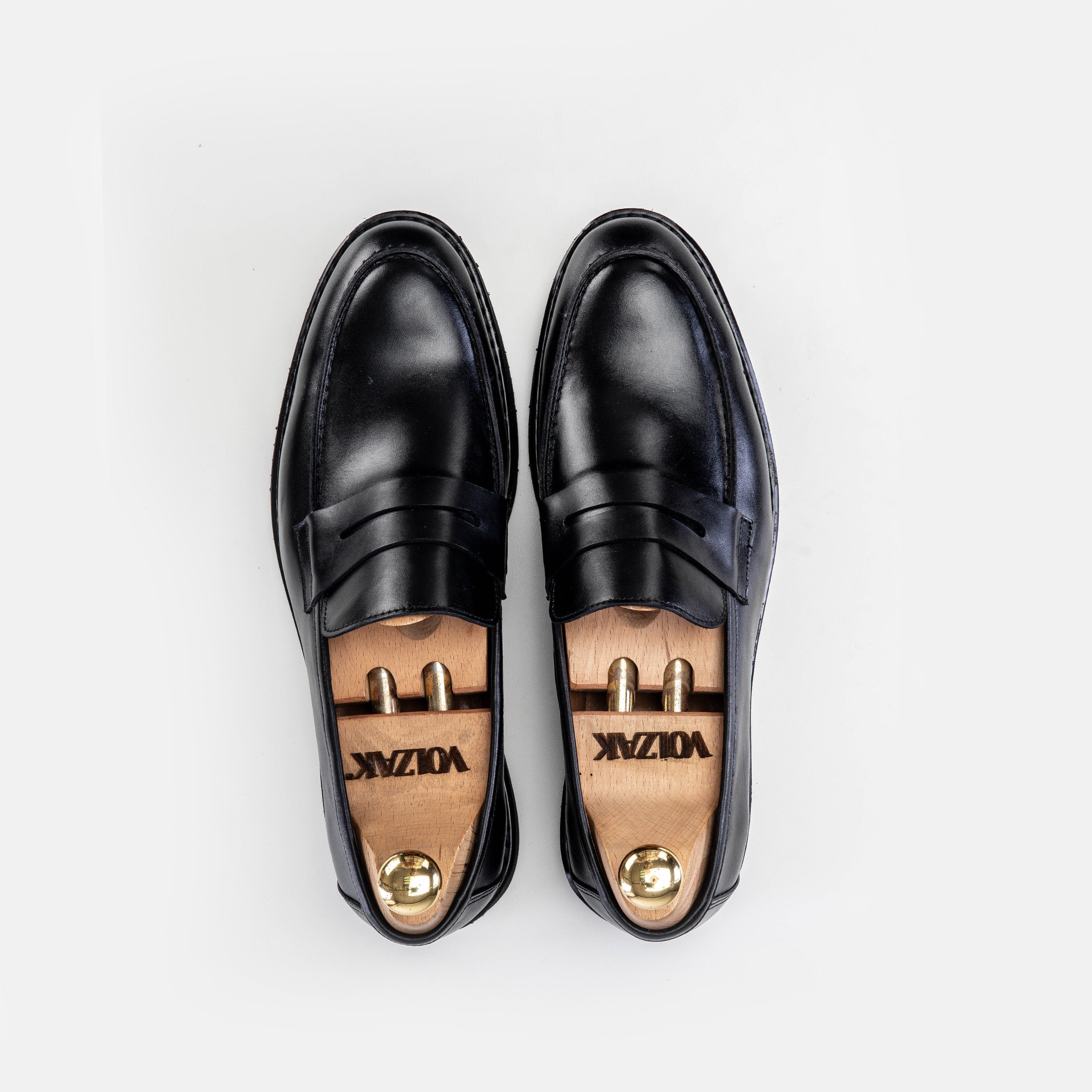 Volzak 5164 chaussure en cuir noir