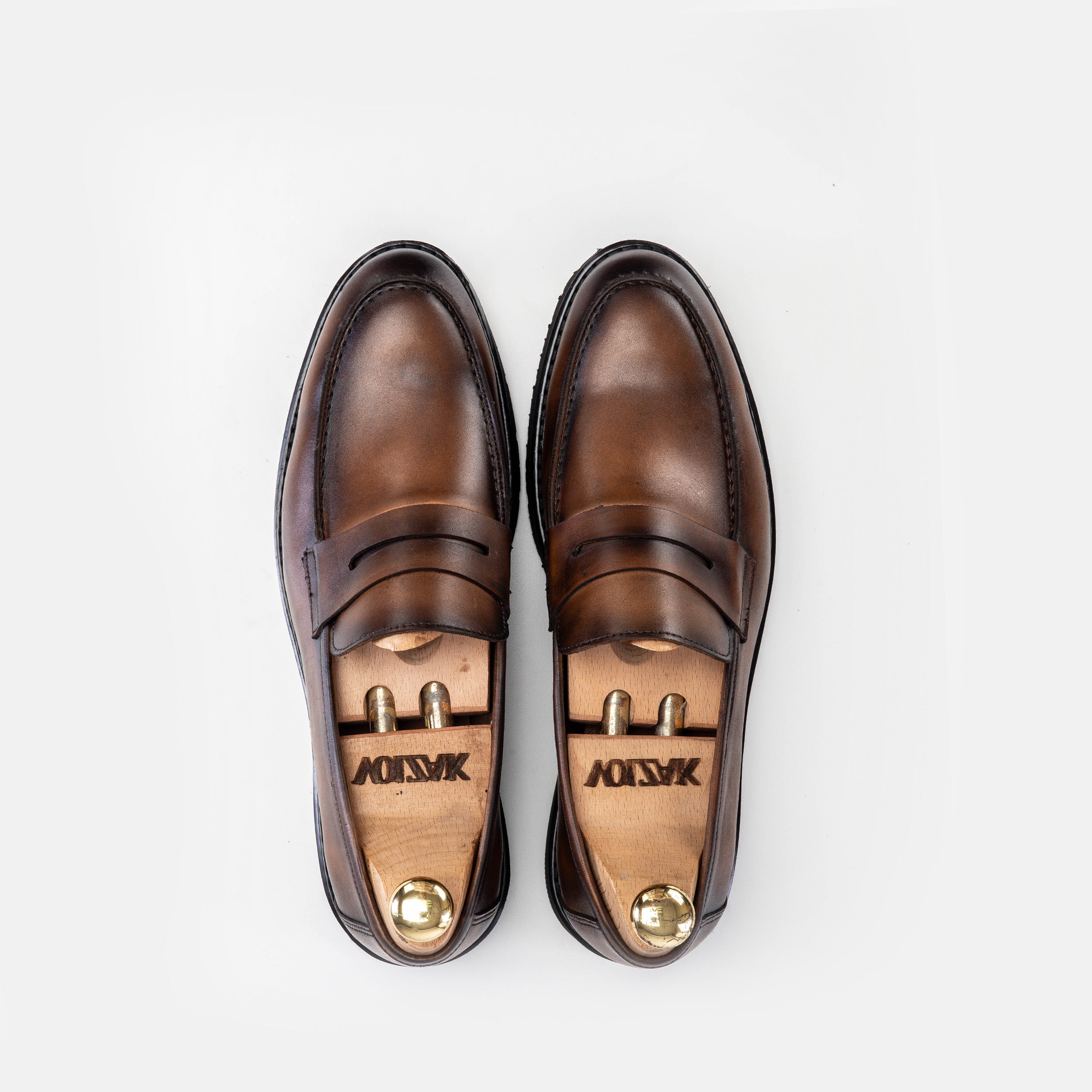 Volzak 5164 chaussure en cuir marron vintage