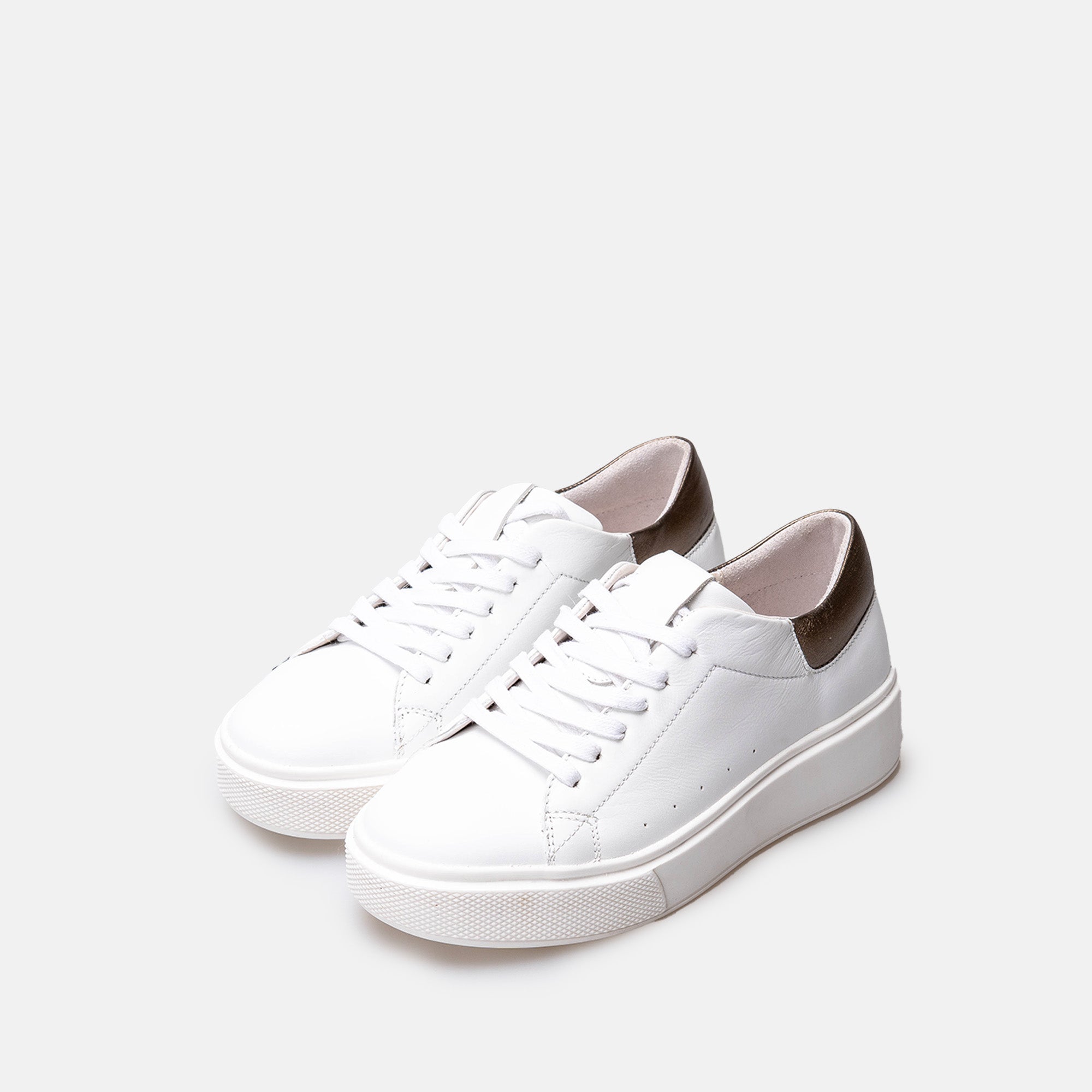 Volzak 2525 Basket en cuir Blanc