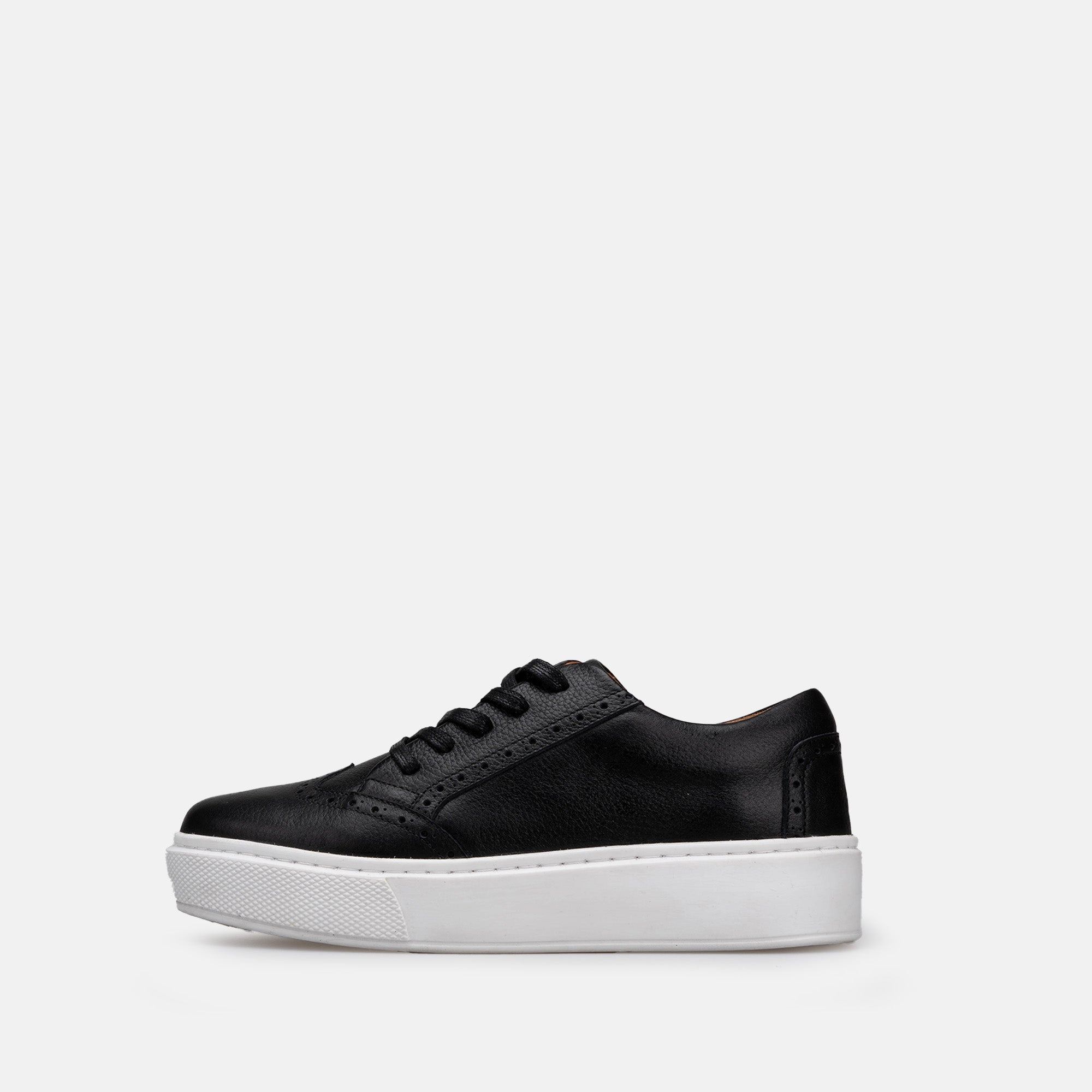 Volzak 777 Basket en cuir Noir