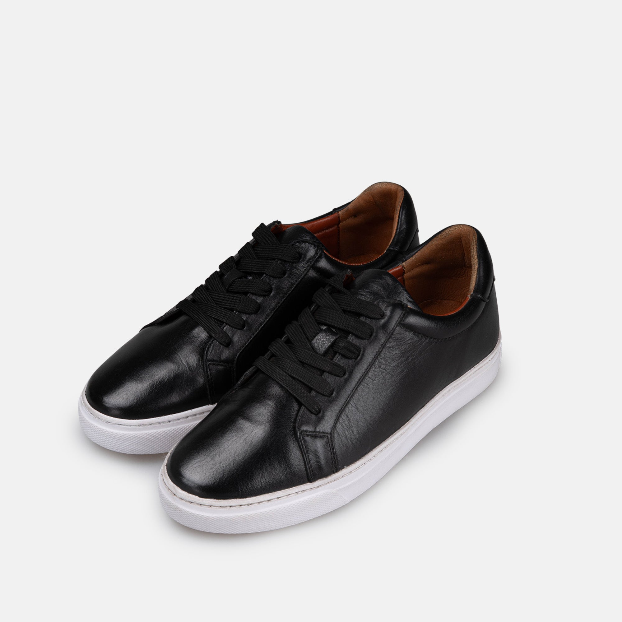 Volzak 3930 Basket en cuir Noir
