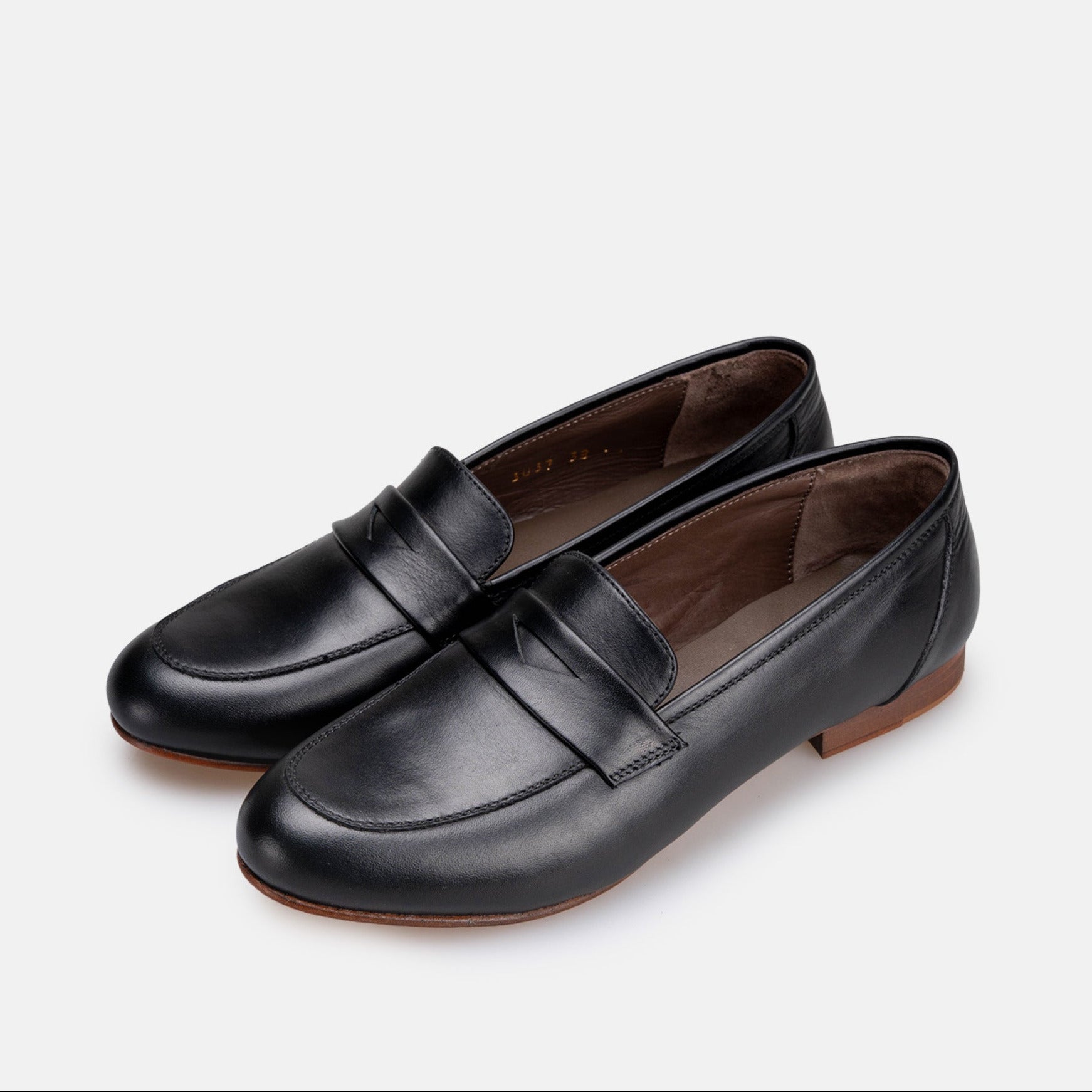 Volzak 3037 Black Leather Shoe