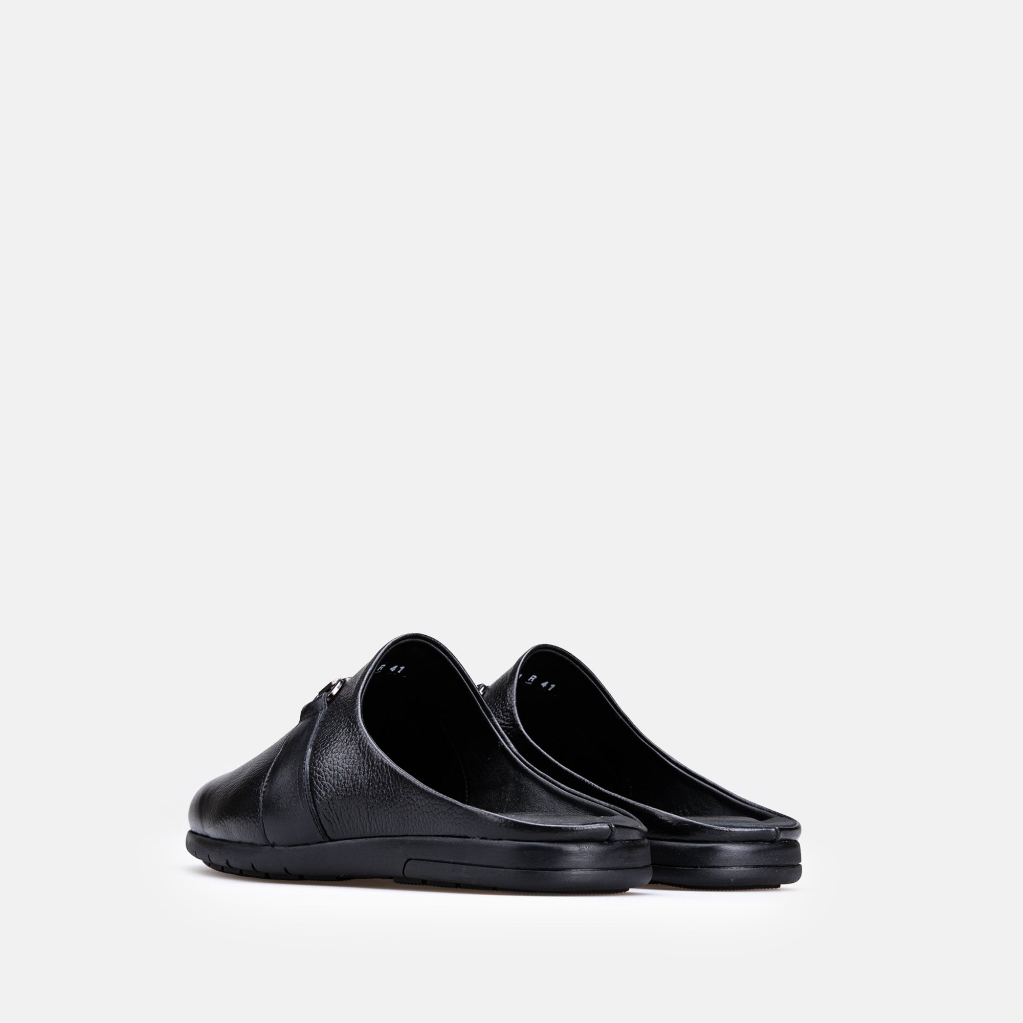 Volzak 5600 Mule en cuir Noir Grainé