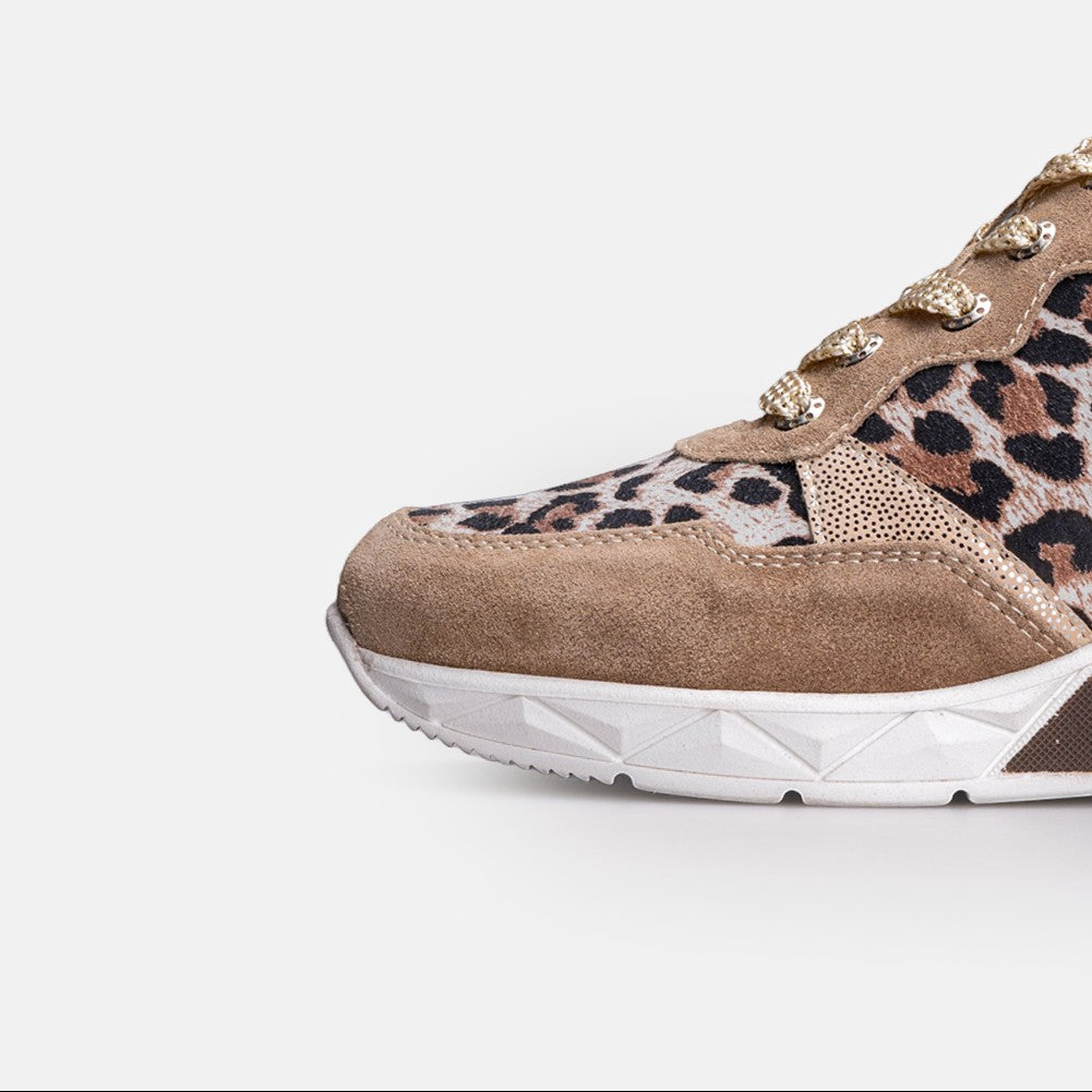 Volzak 701 Basket en daim Beige