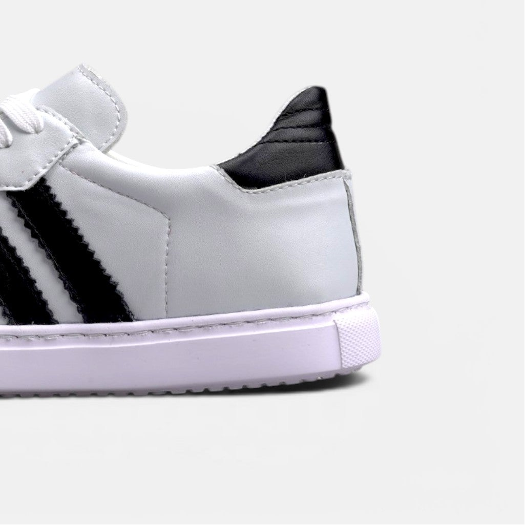 Volzak 2037 Black Leather Sneakers