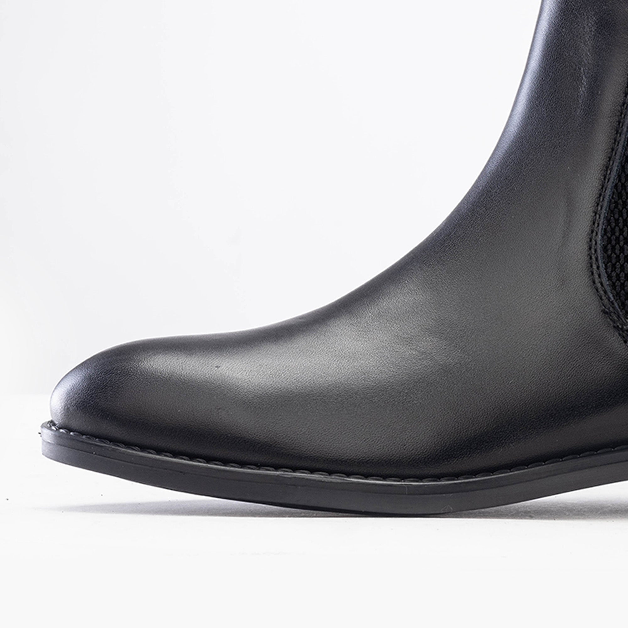 Volzak 048 Black Leather Ankle Boot