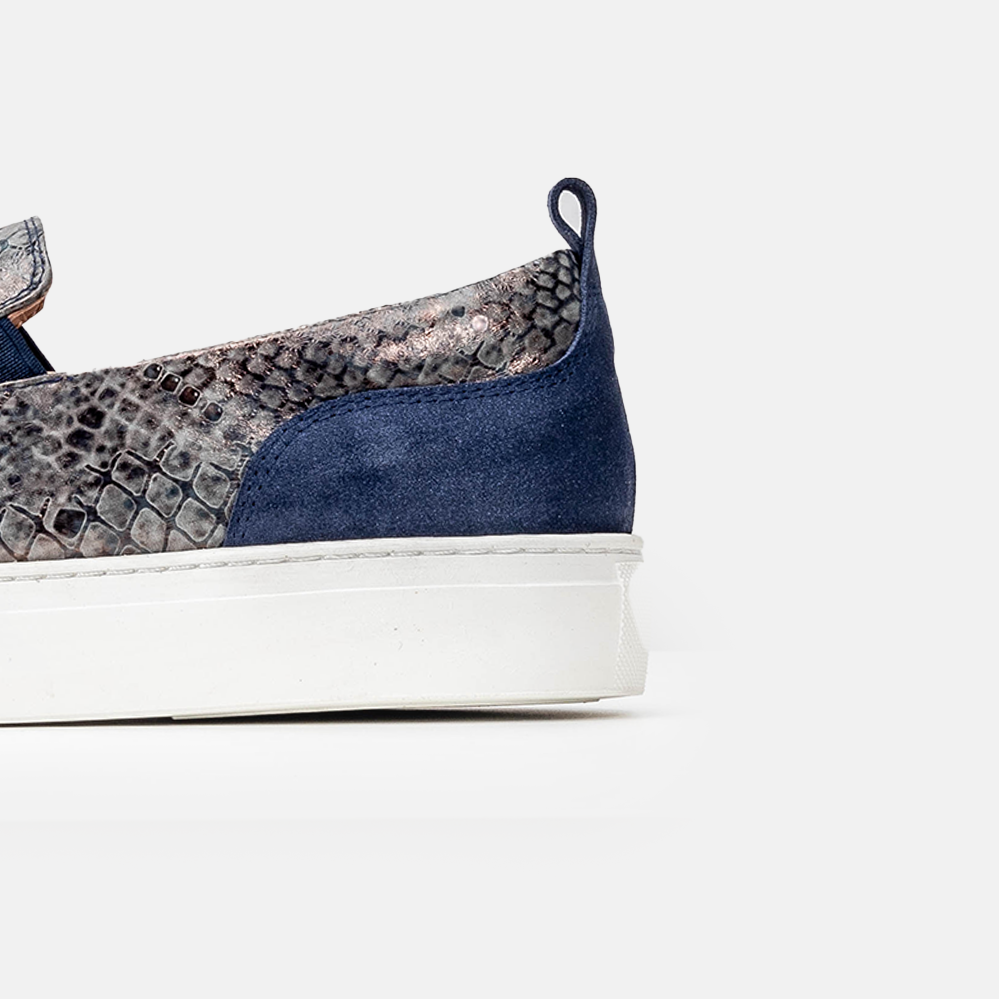 Volzak 072 Navy Blue Snake Leather Sneakers