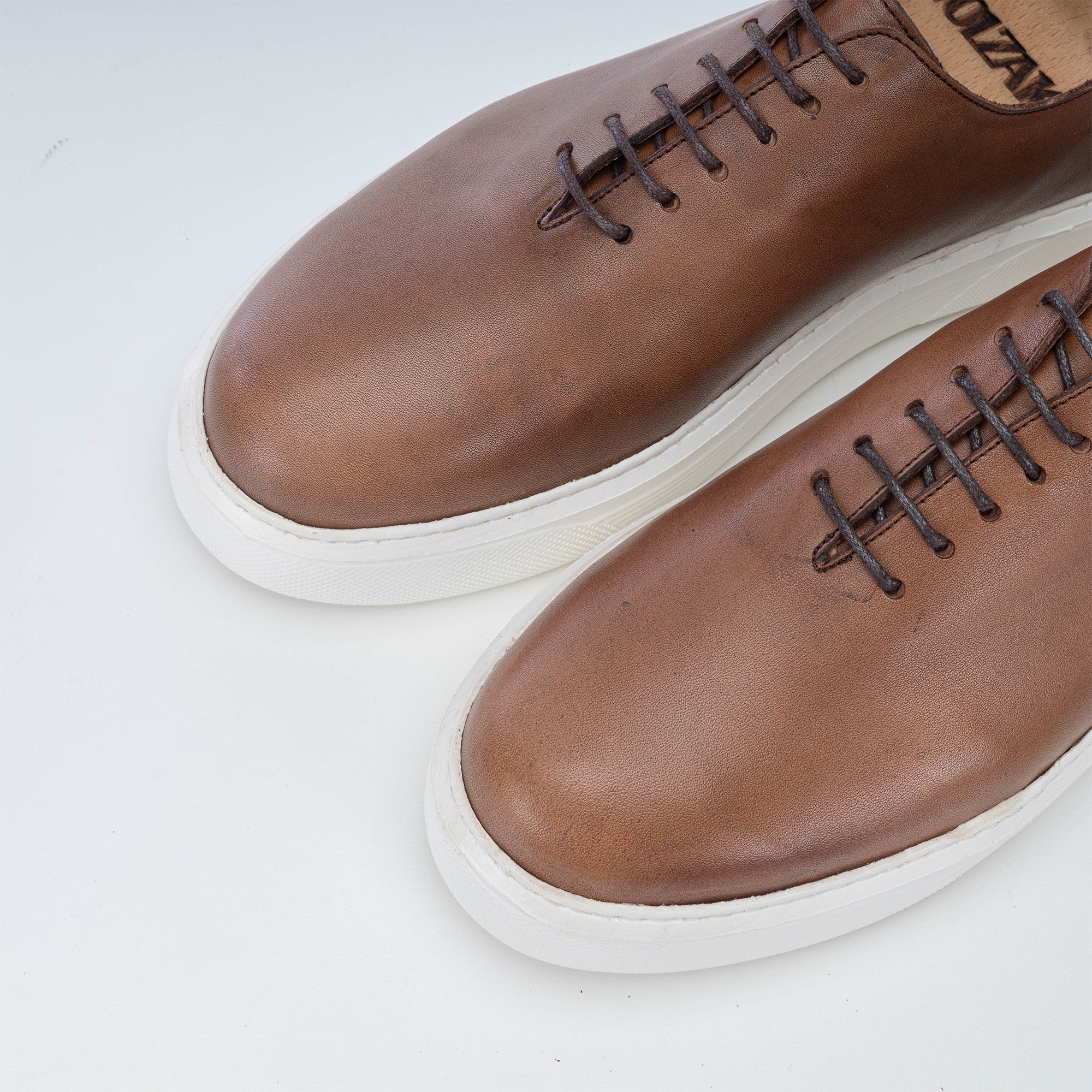 Volzak 5233 Vintage Brown Leather Sneakers