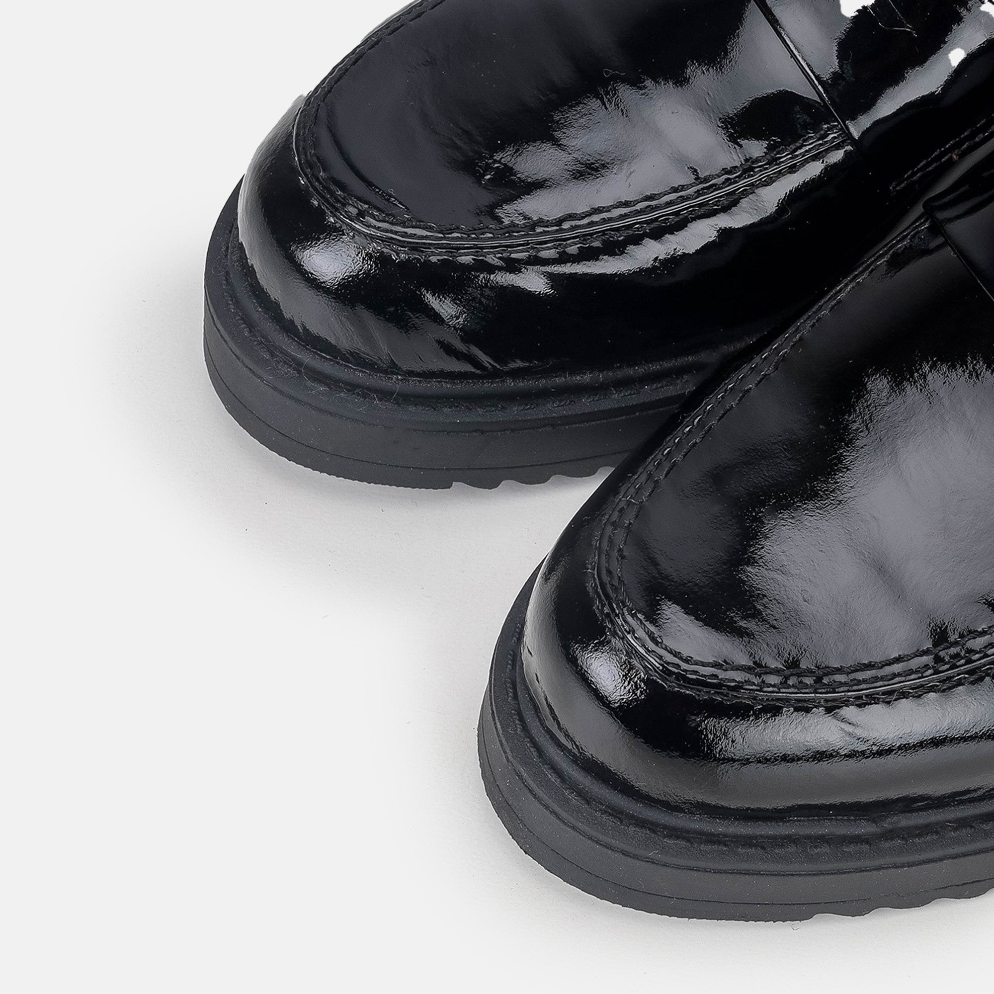 Volzak 0727 Chaussure en cuir Noir Vernis