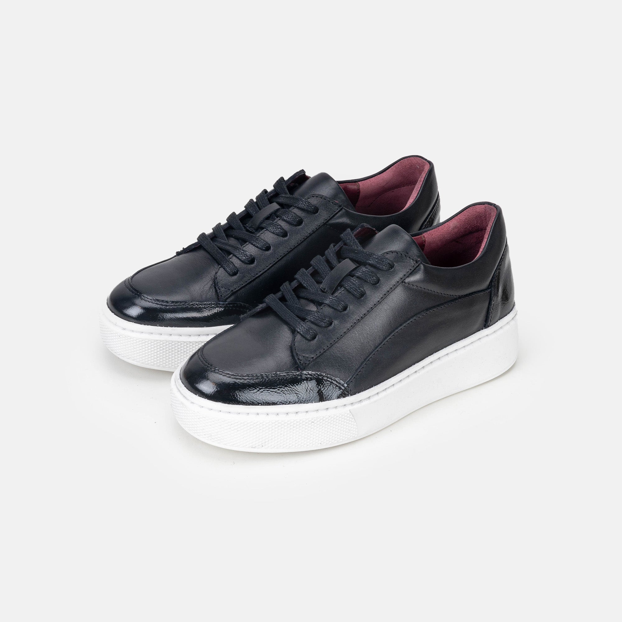 Volzak 2037 Basket en cuir Noir