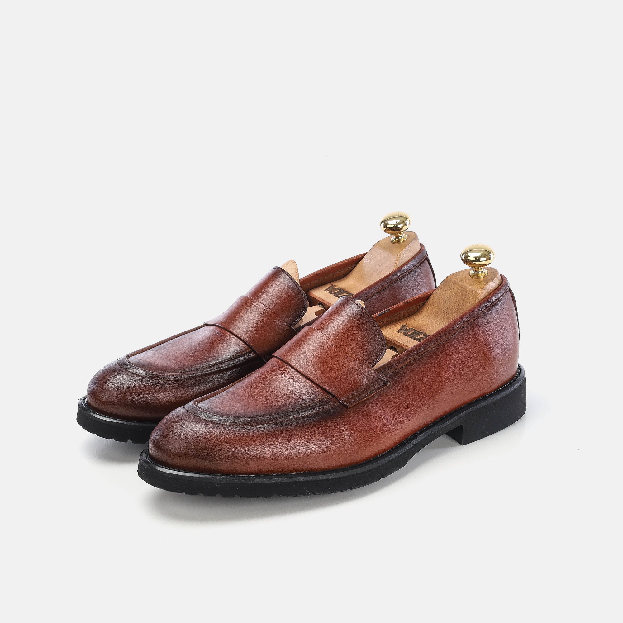 Volzak 5162 chaussure cuir camel