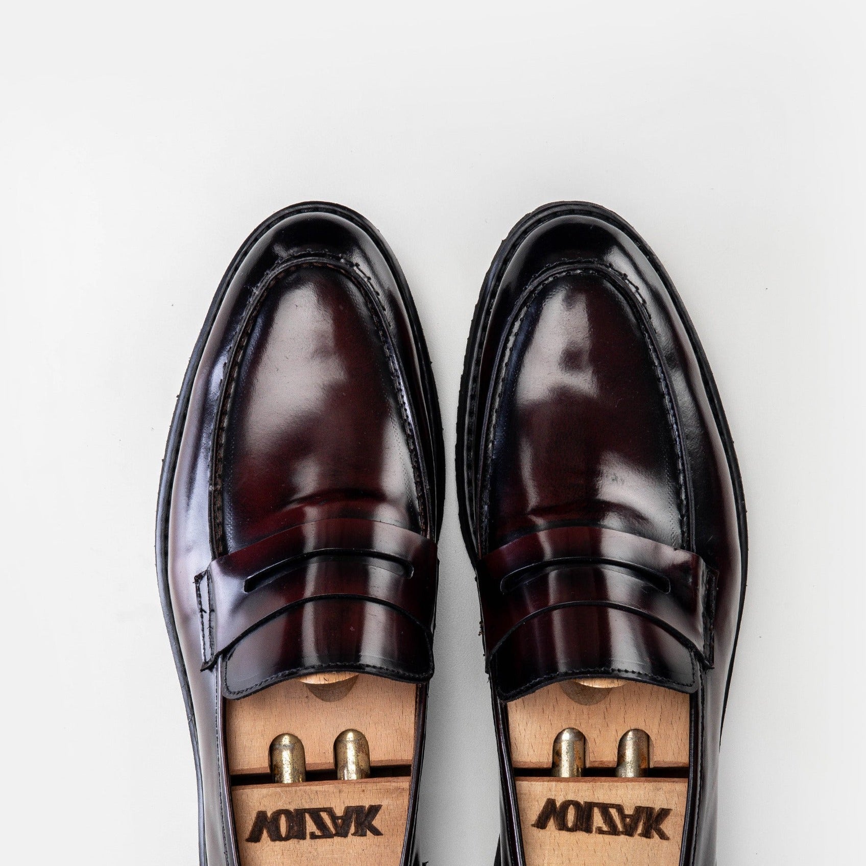 Volzak 5164 Burgundy Demaskable Leather Shoe