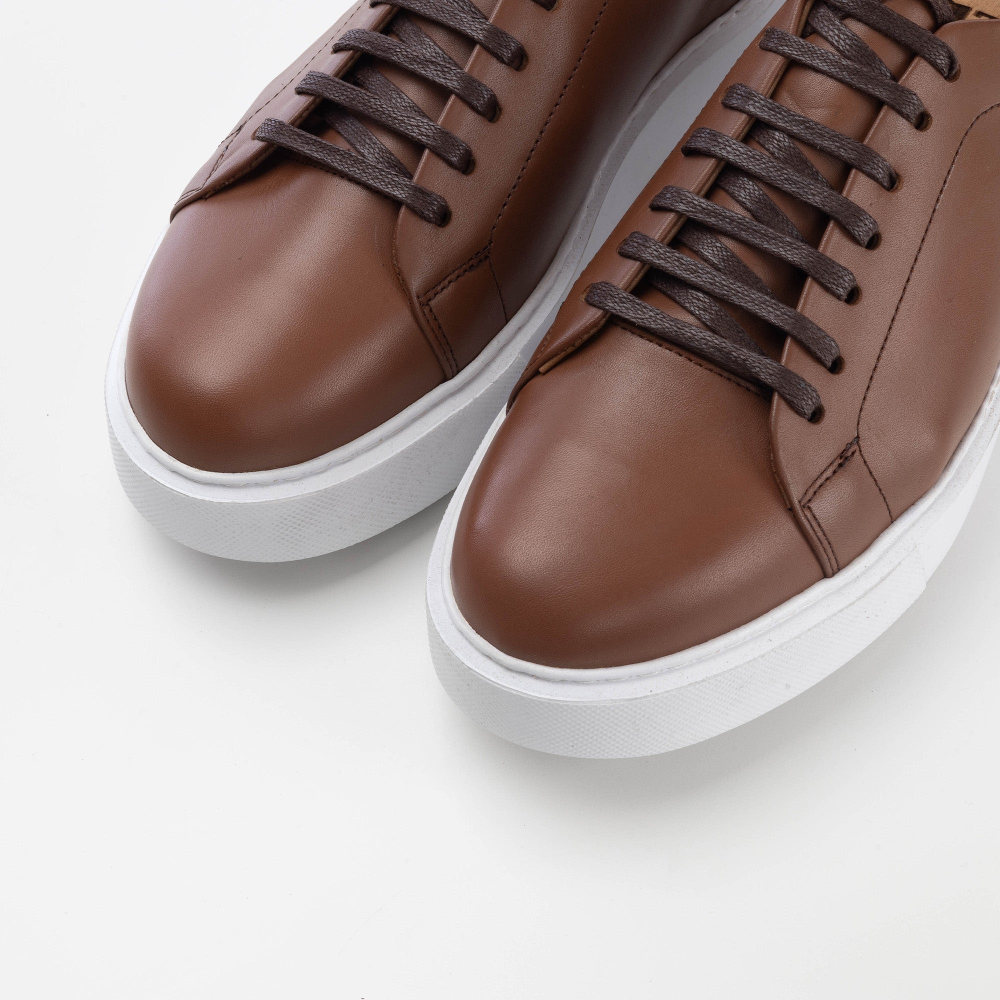 Volzak 5177 camel leather sneaker