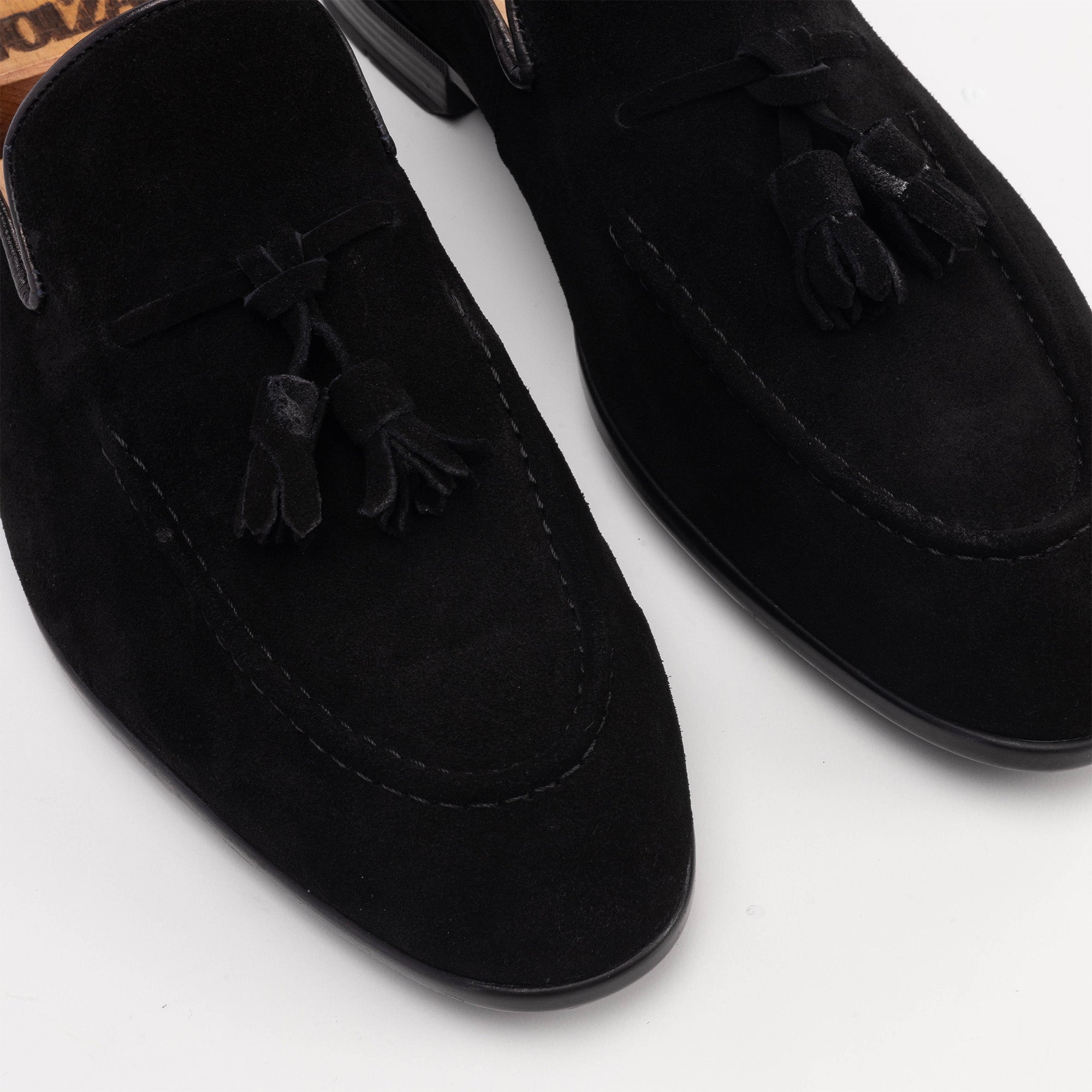 Volzak 5208 chaussure en daim noir