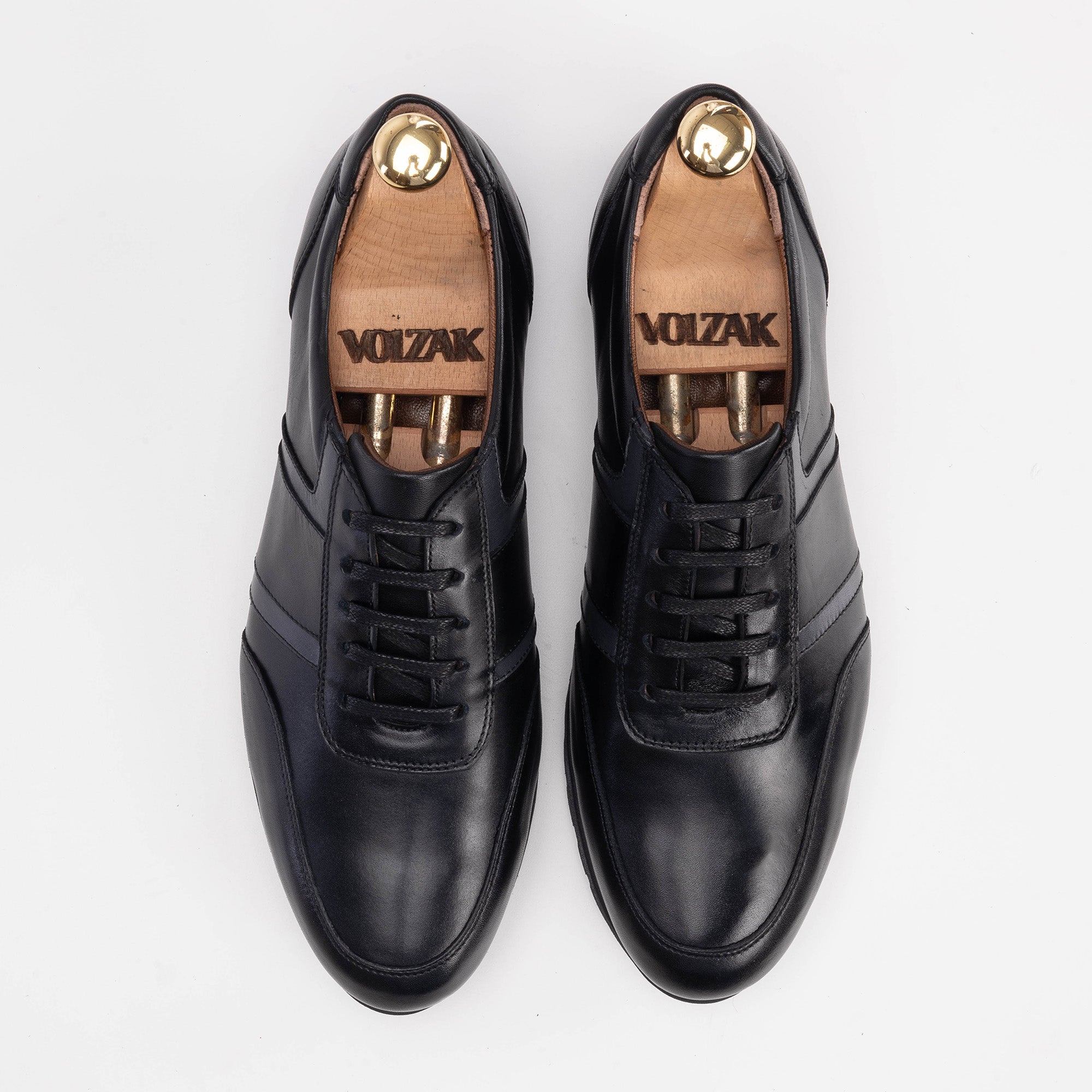 Volzak 5202 basket en cuir noir