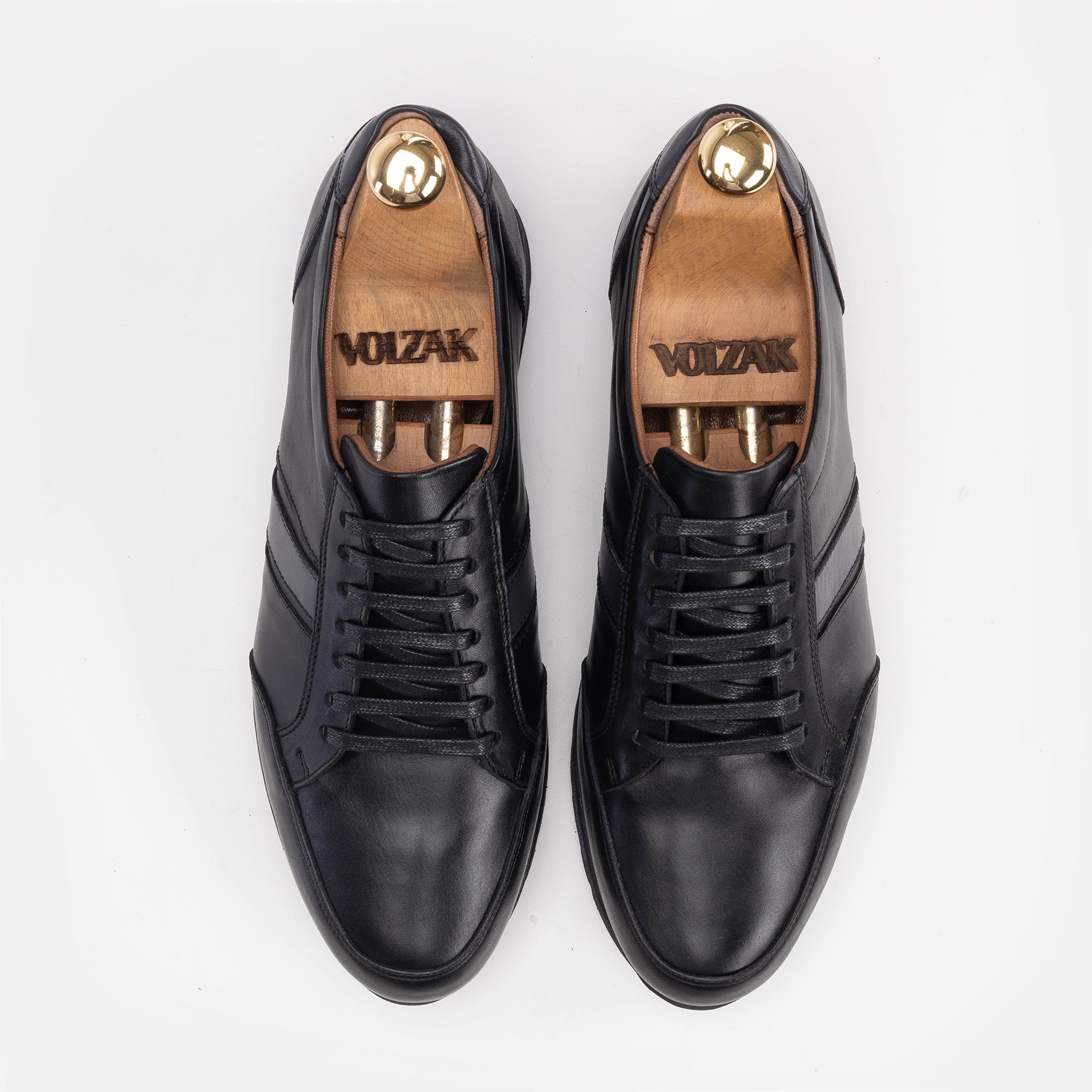 Volzak 5204 basket en cuir noir