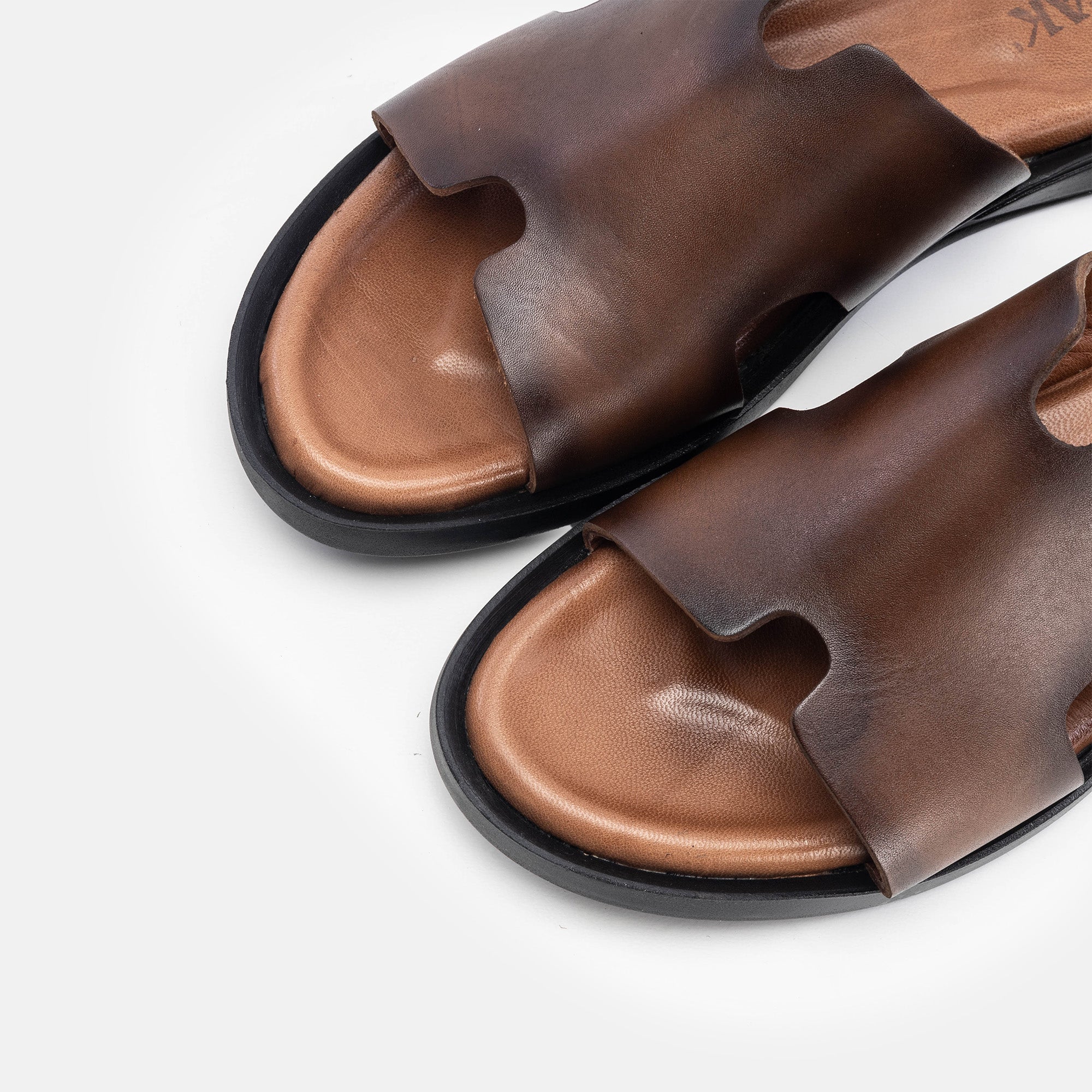 Volzak 5130 Sandale en cuir Marron Vintage