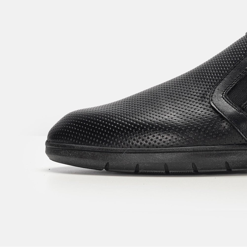 Volzak 2035 Black Leather Shoe