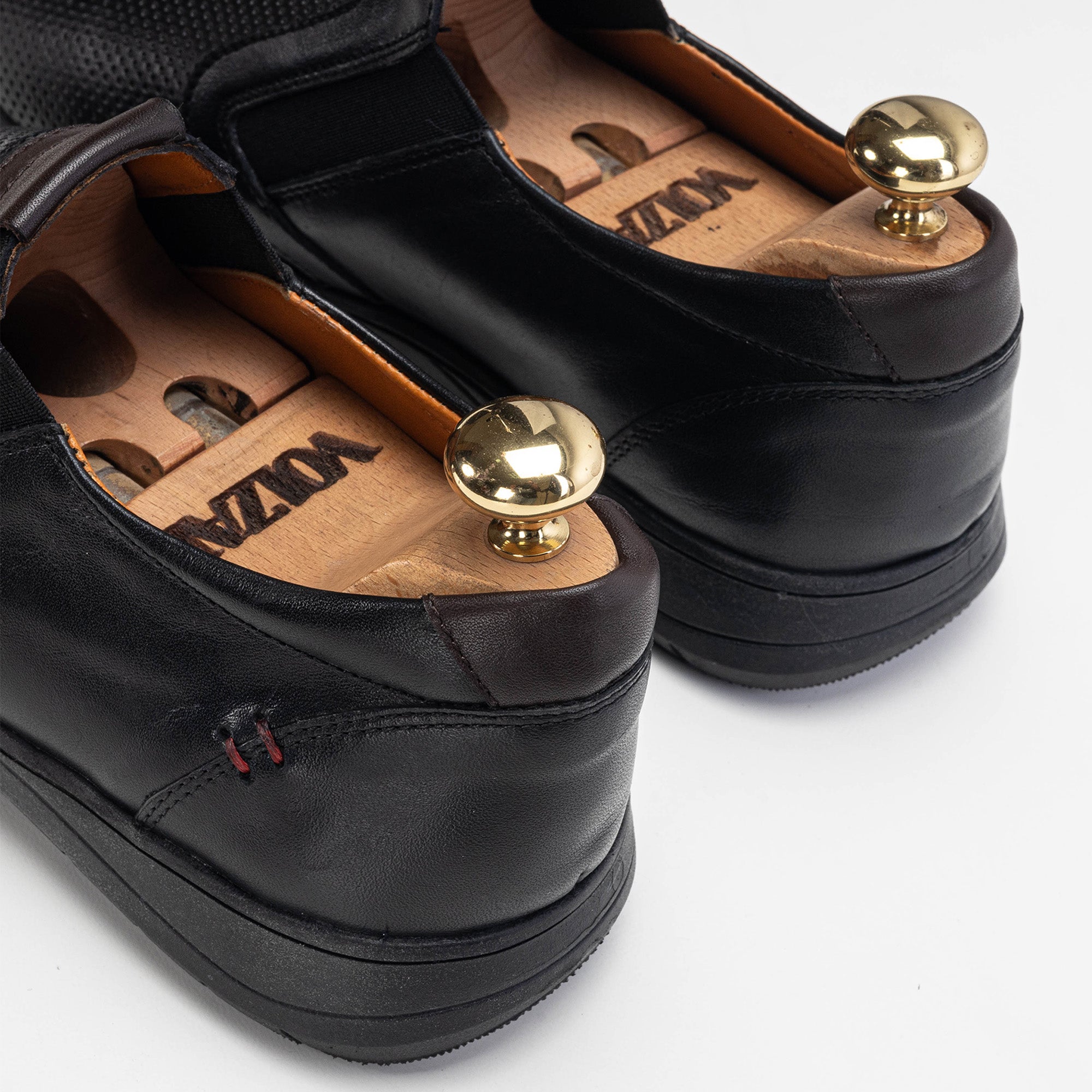 Volzak 2035 Black Leather Shoe