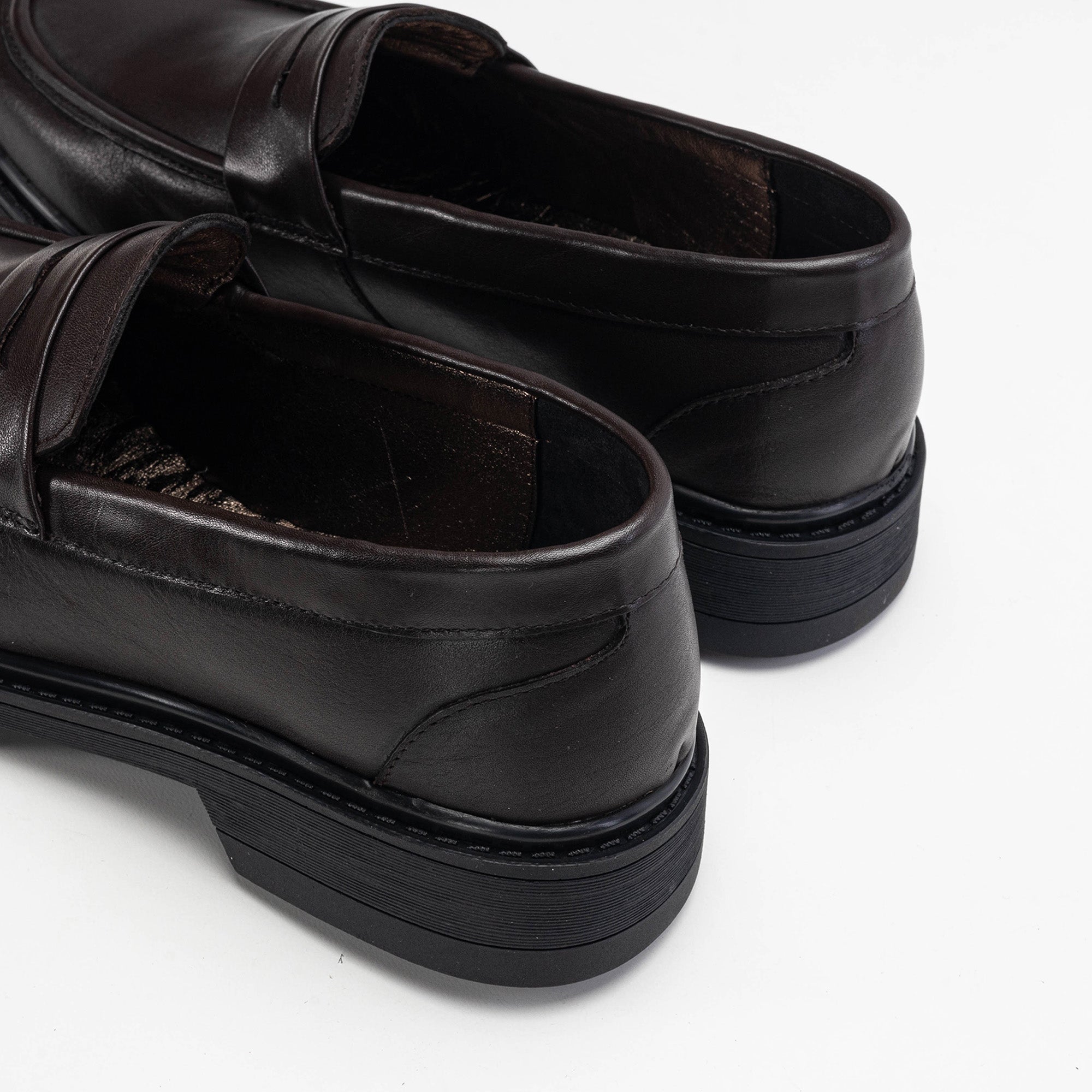 Volzak 6035 Chaussure en cuir Marron