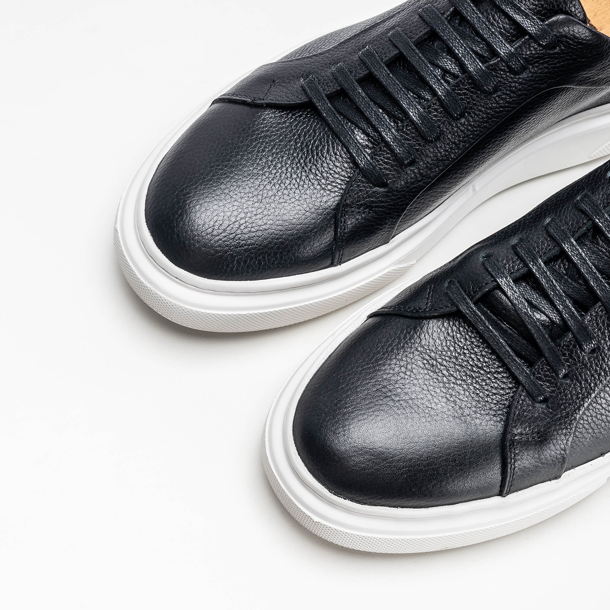 Volzak 400 Basket en cuir Noir