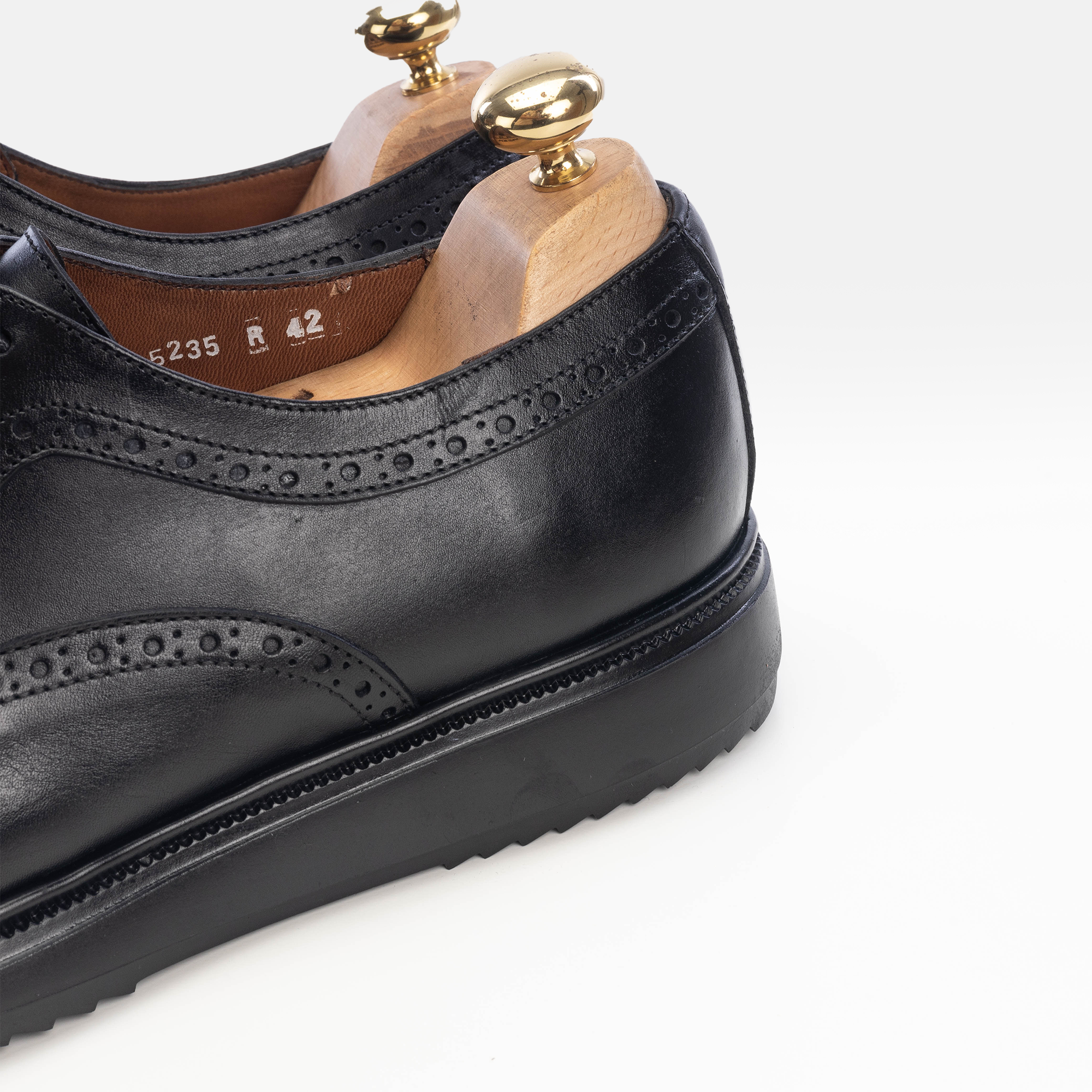 Volzak 5235 black leather shoe