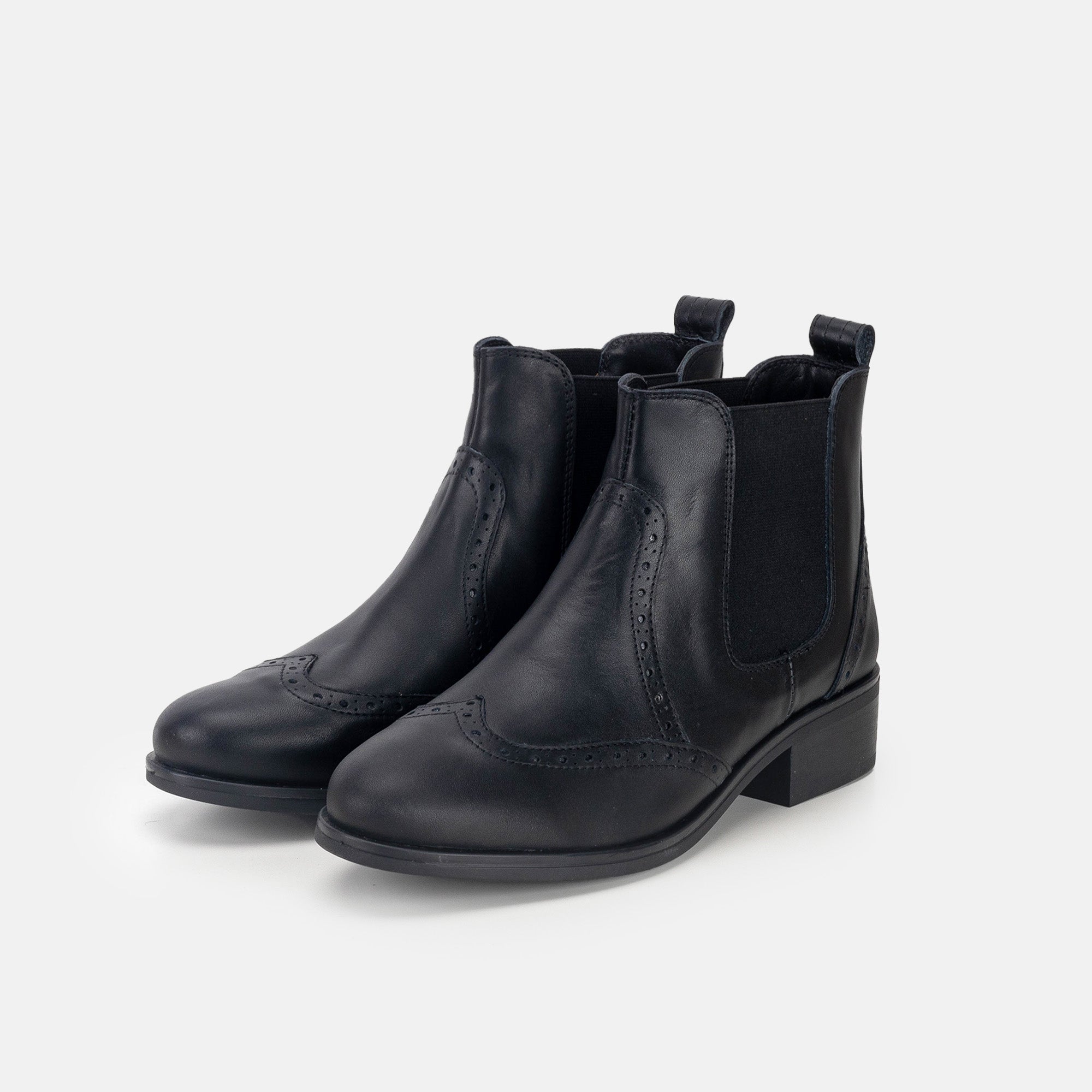 Volzak 3045 Black Leather Ankle Boot