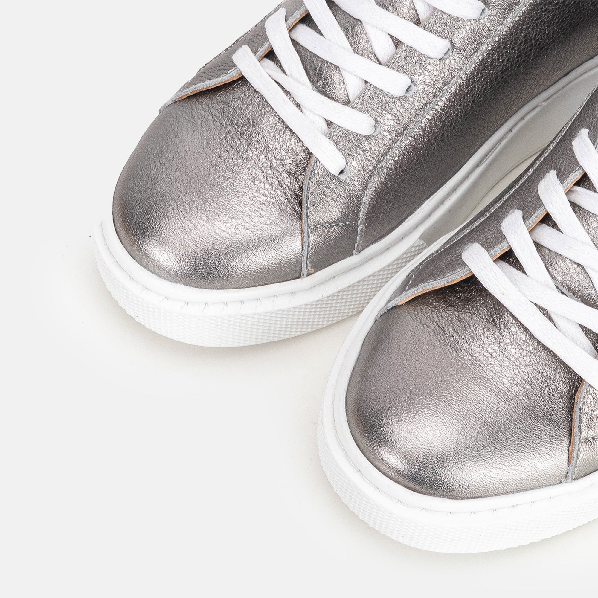 Volzak 2526 Basket en cuir Platinium