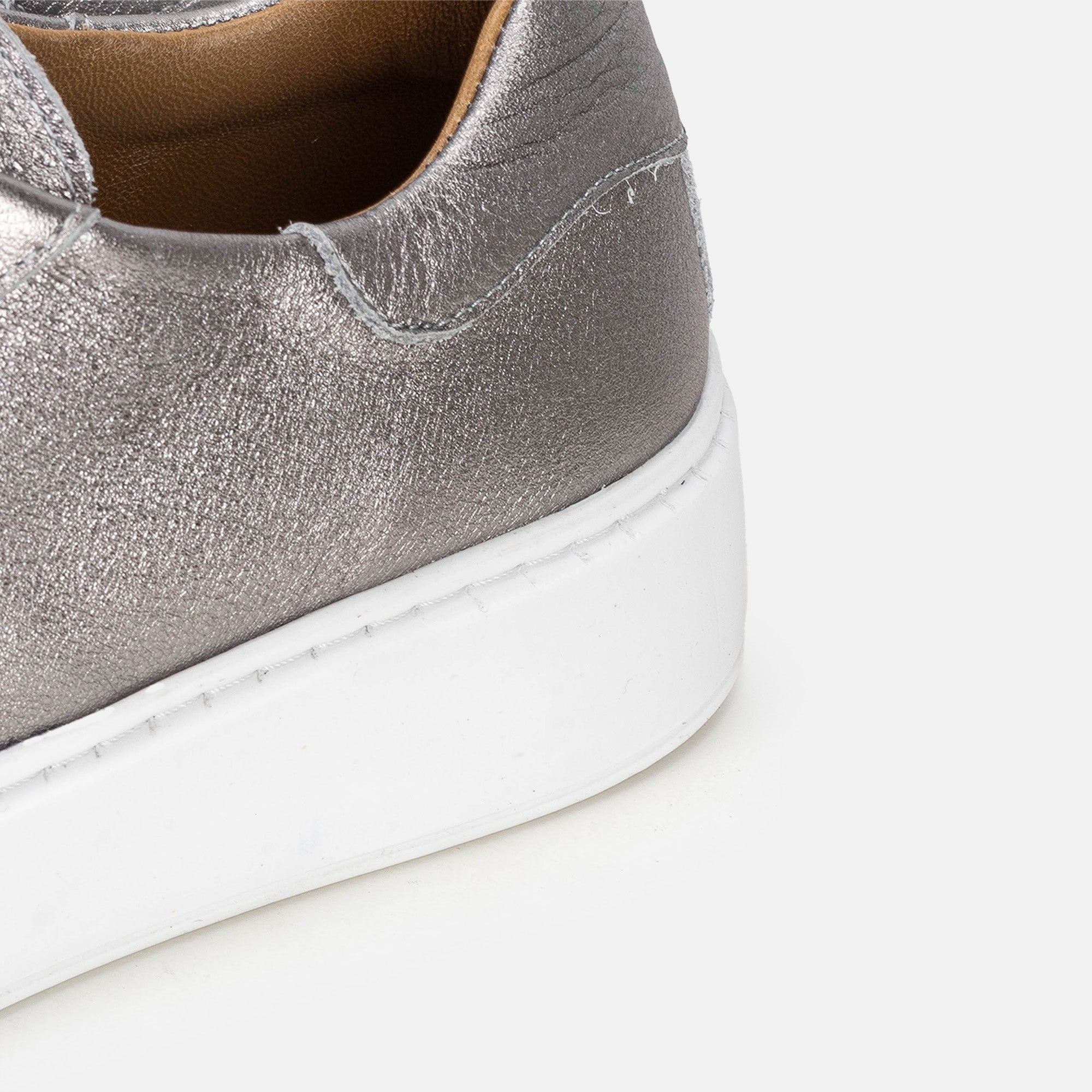 Volzak 2526 Basket en cuir Platinium