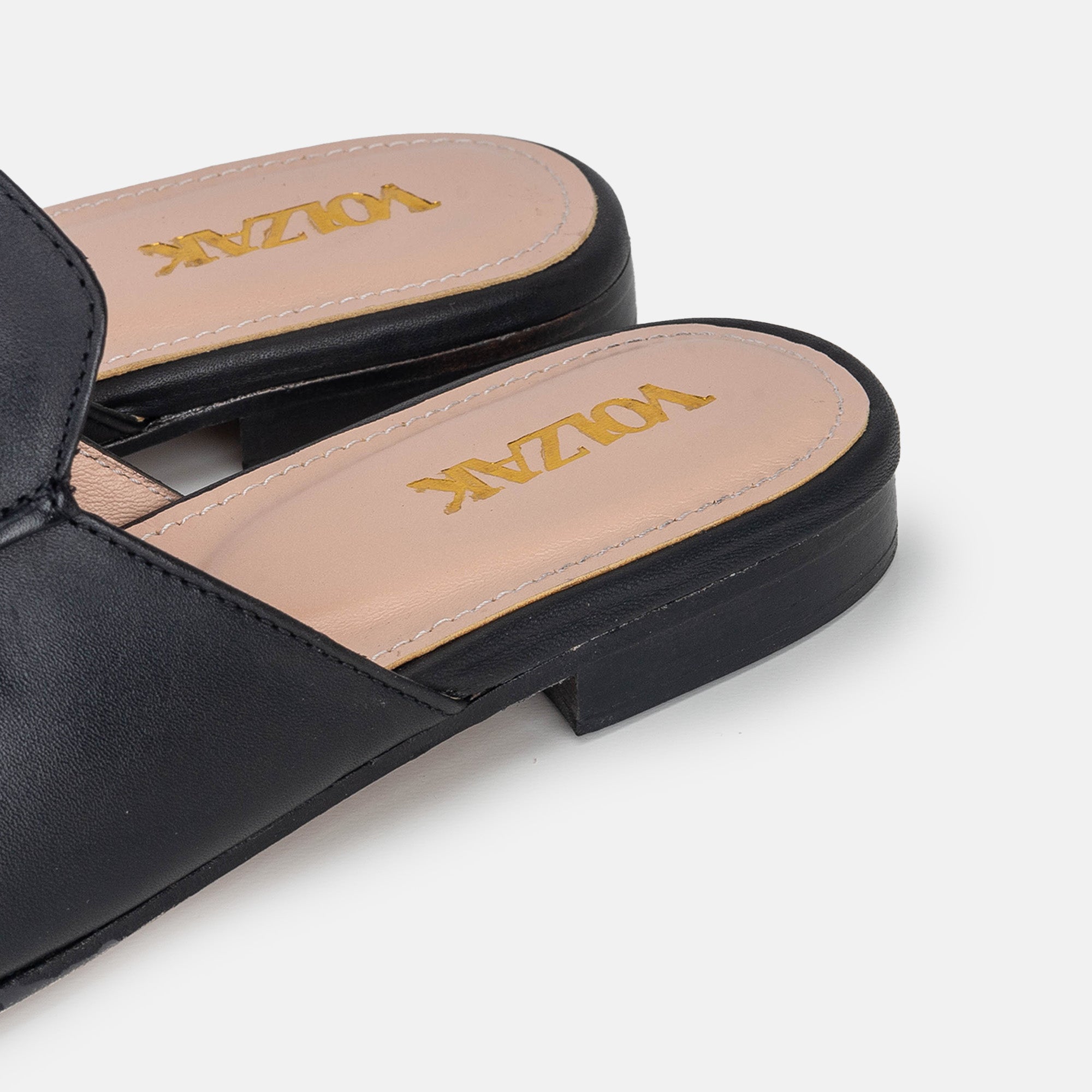 Volzak 3060 Mule en cuir Noir