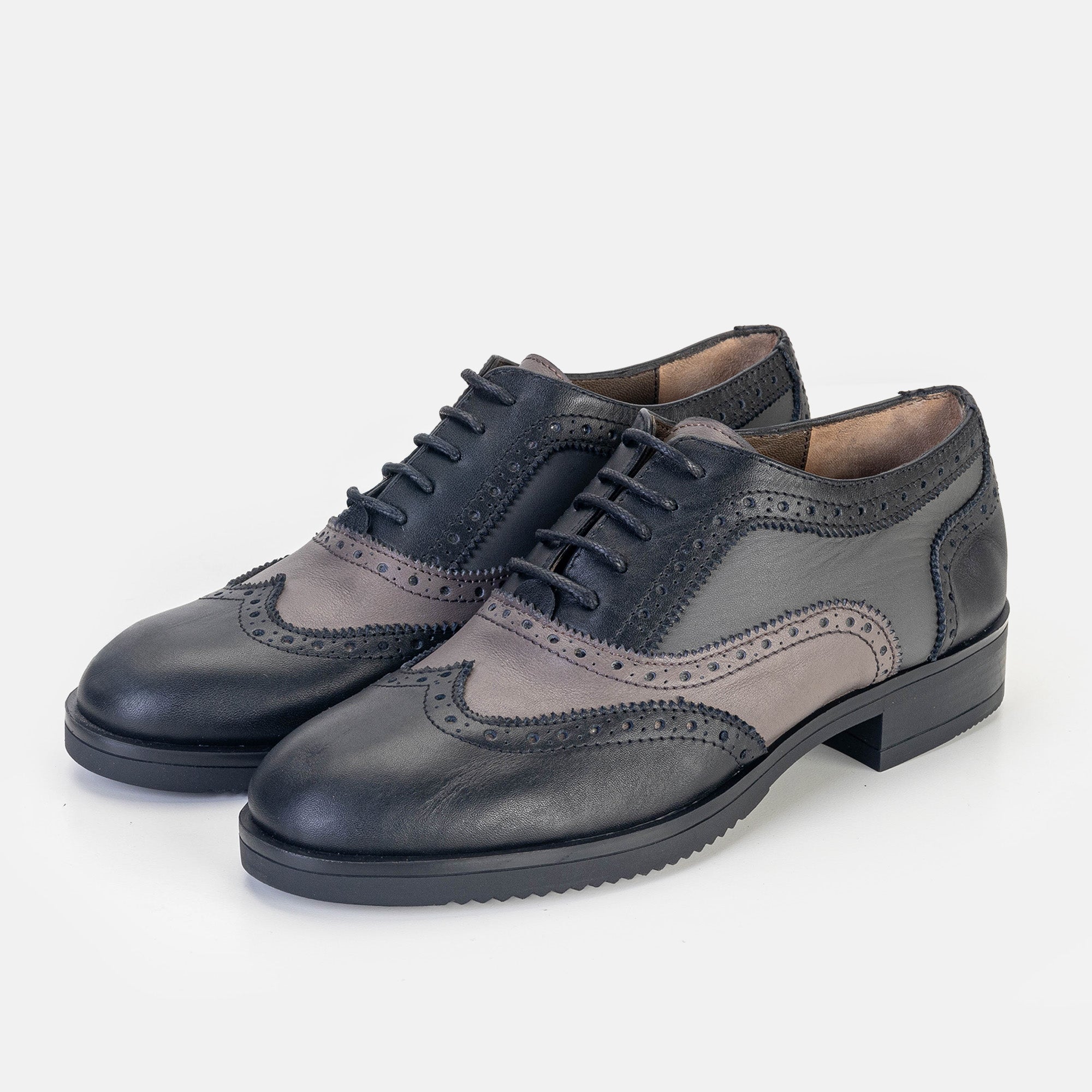 Volzak 106 Black Leather Shoe