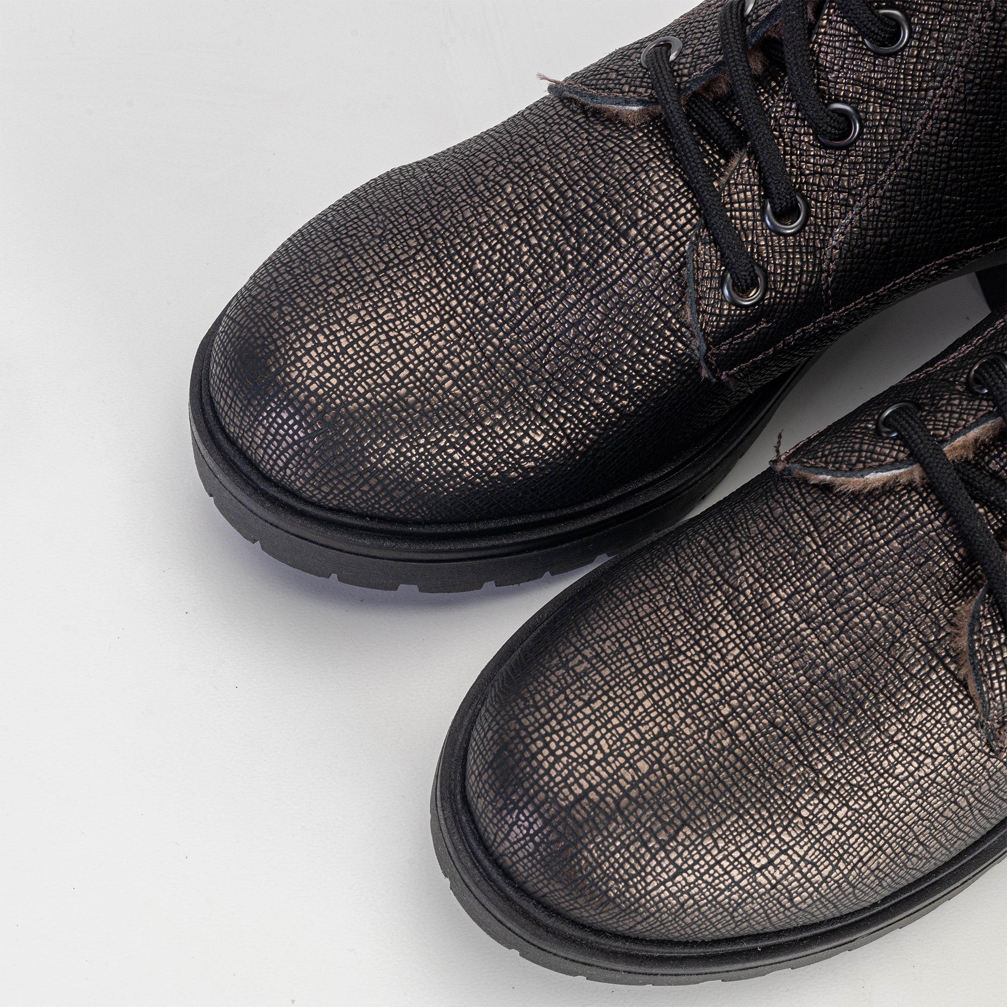 Volzak 3033 Grained Copper Leather Ankle Boot