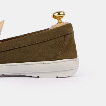 Volzak 03 Green suede moccasin