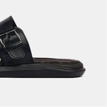 Volzak 5135 Black Leather Sandal