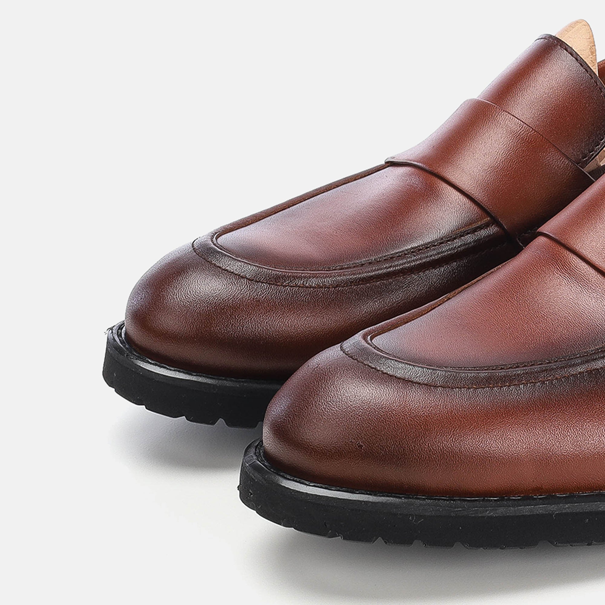 Volzak 5162 chaussure cuir camel
