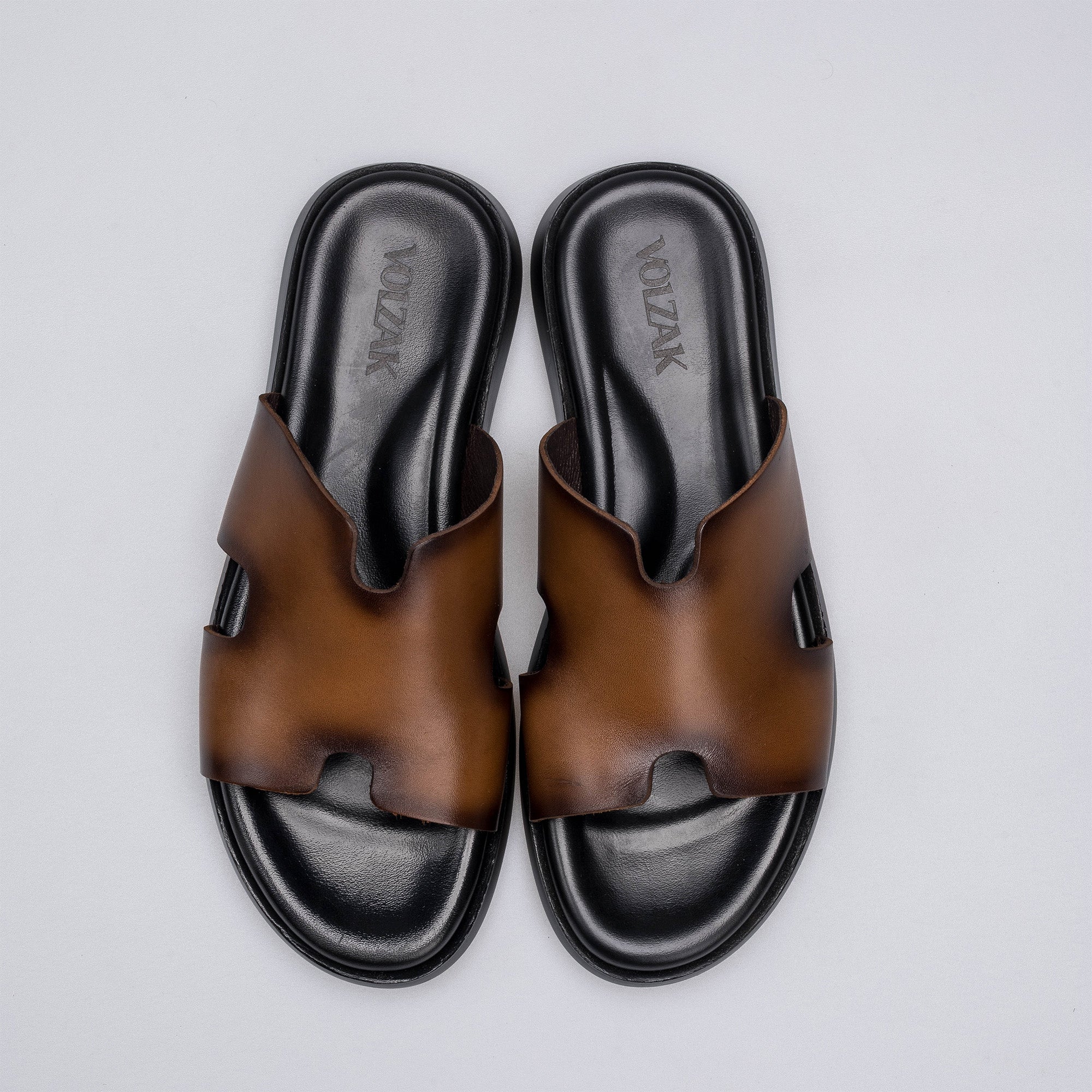 Volzak 5405 Sandale en cuir Marron Vintage