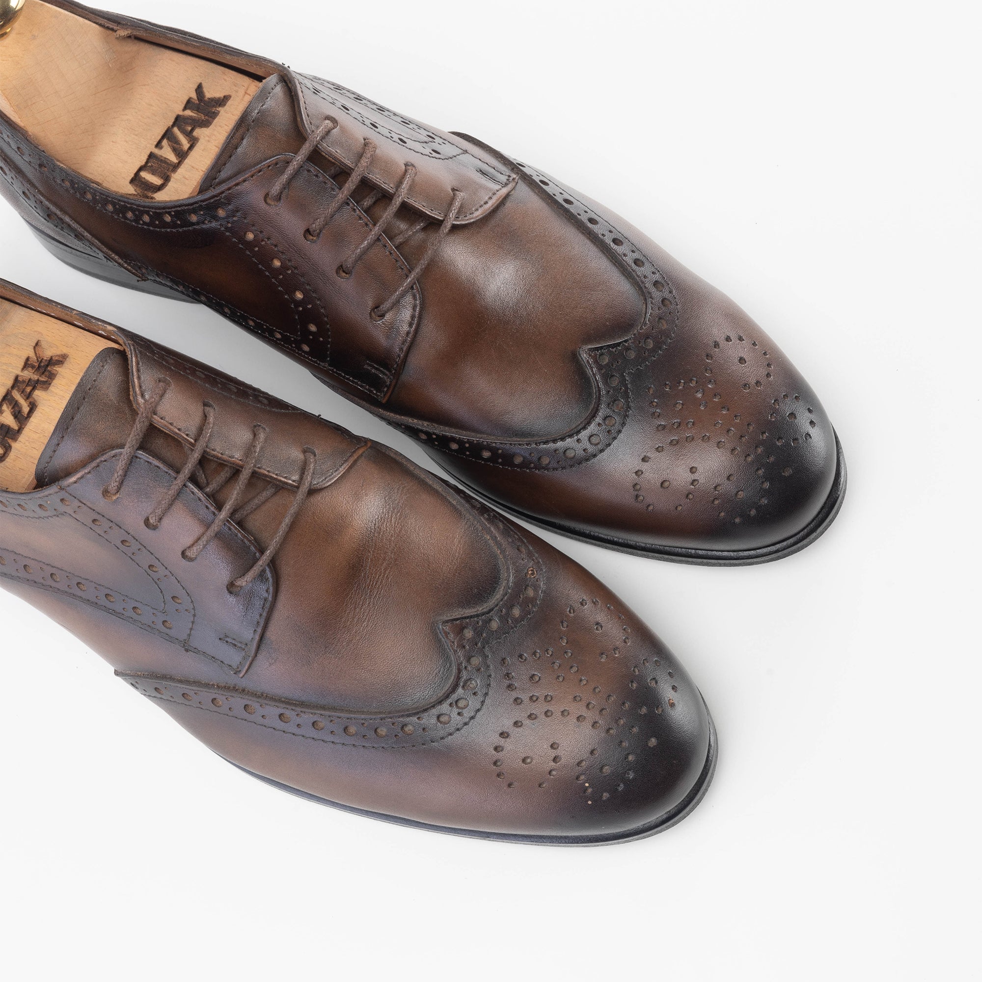Volzak 5102 Chaussure en cuir Marron vintage