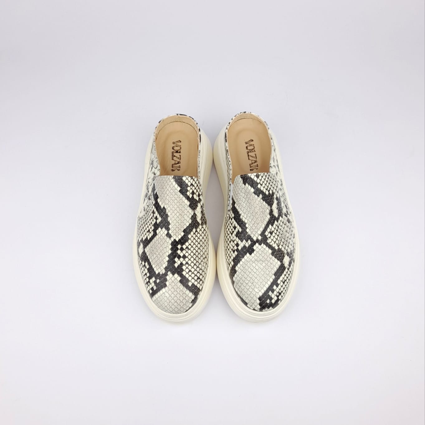 Volzak 02 Beige & Black Leather Mule