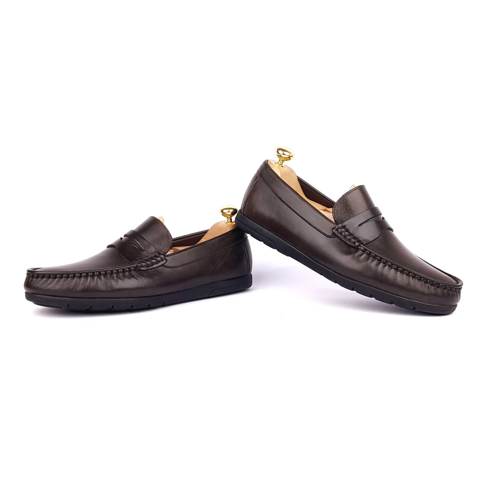Volzak 099 Mocassin en cuir marron foncé