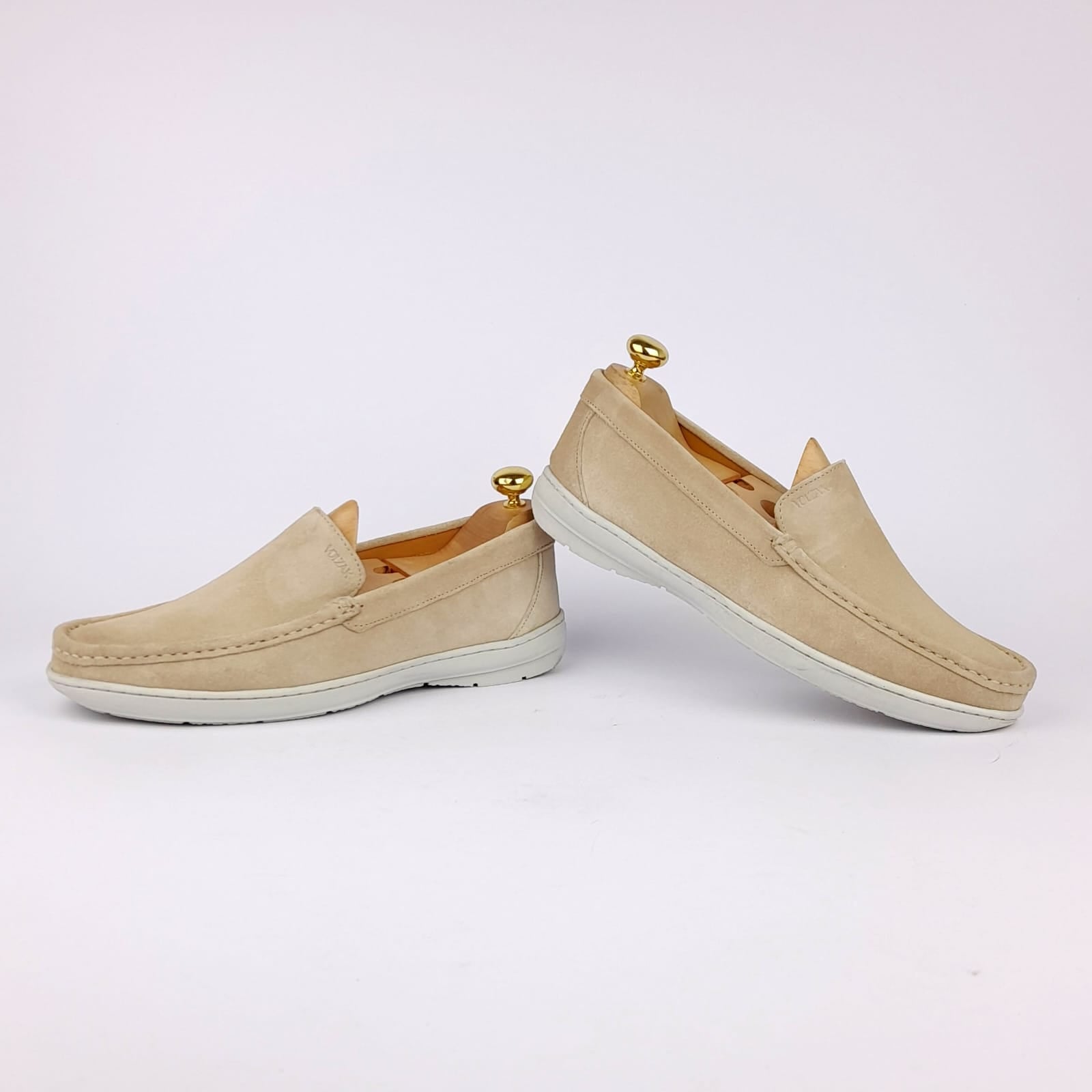 Volzak 03 Mocassin en daim beige