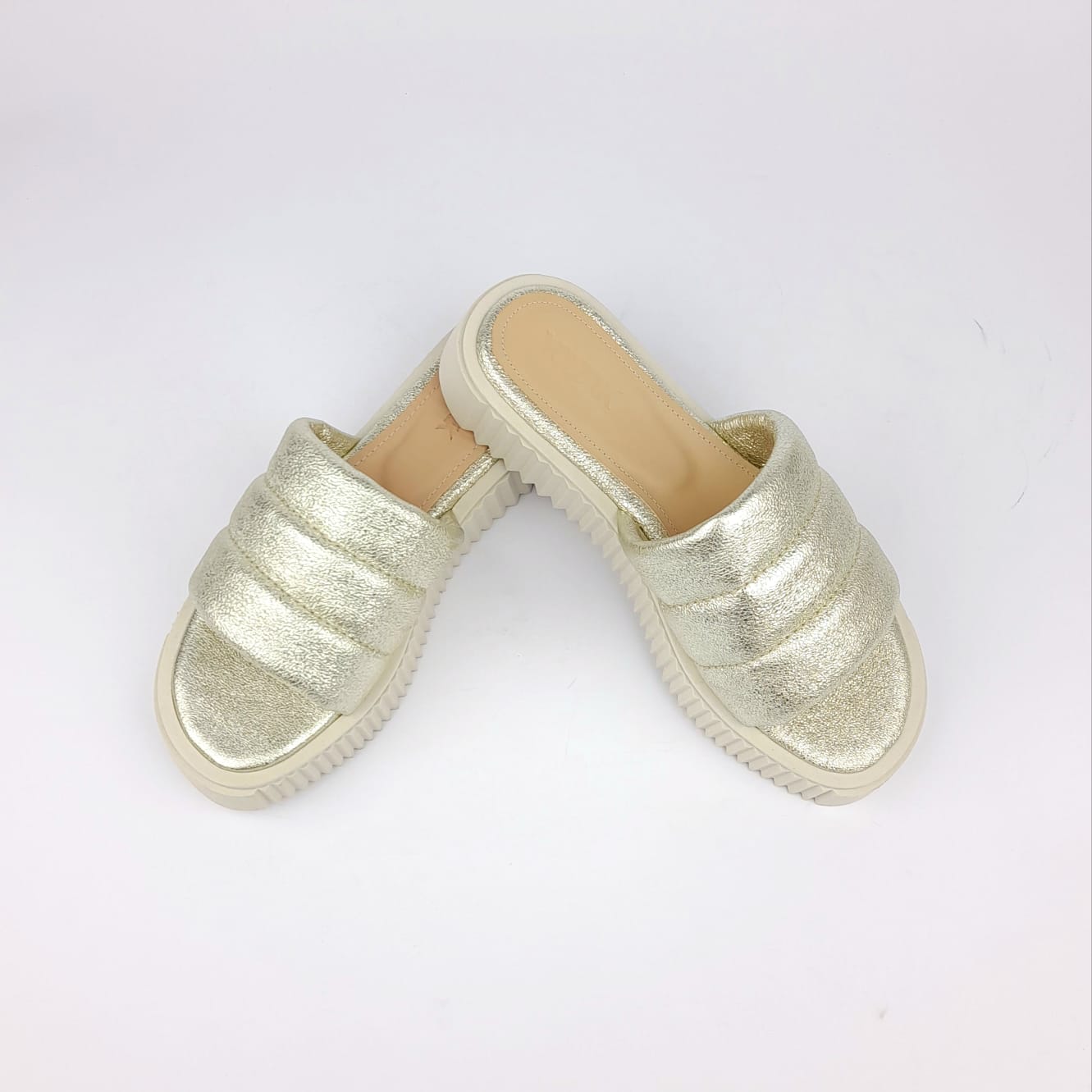Volzak 131 Sandale en cuir Doré