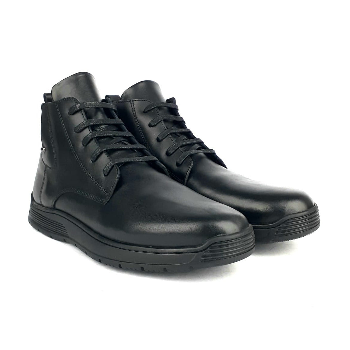 7023 Black leather ankle boot