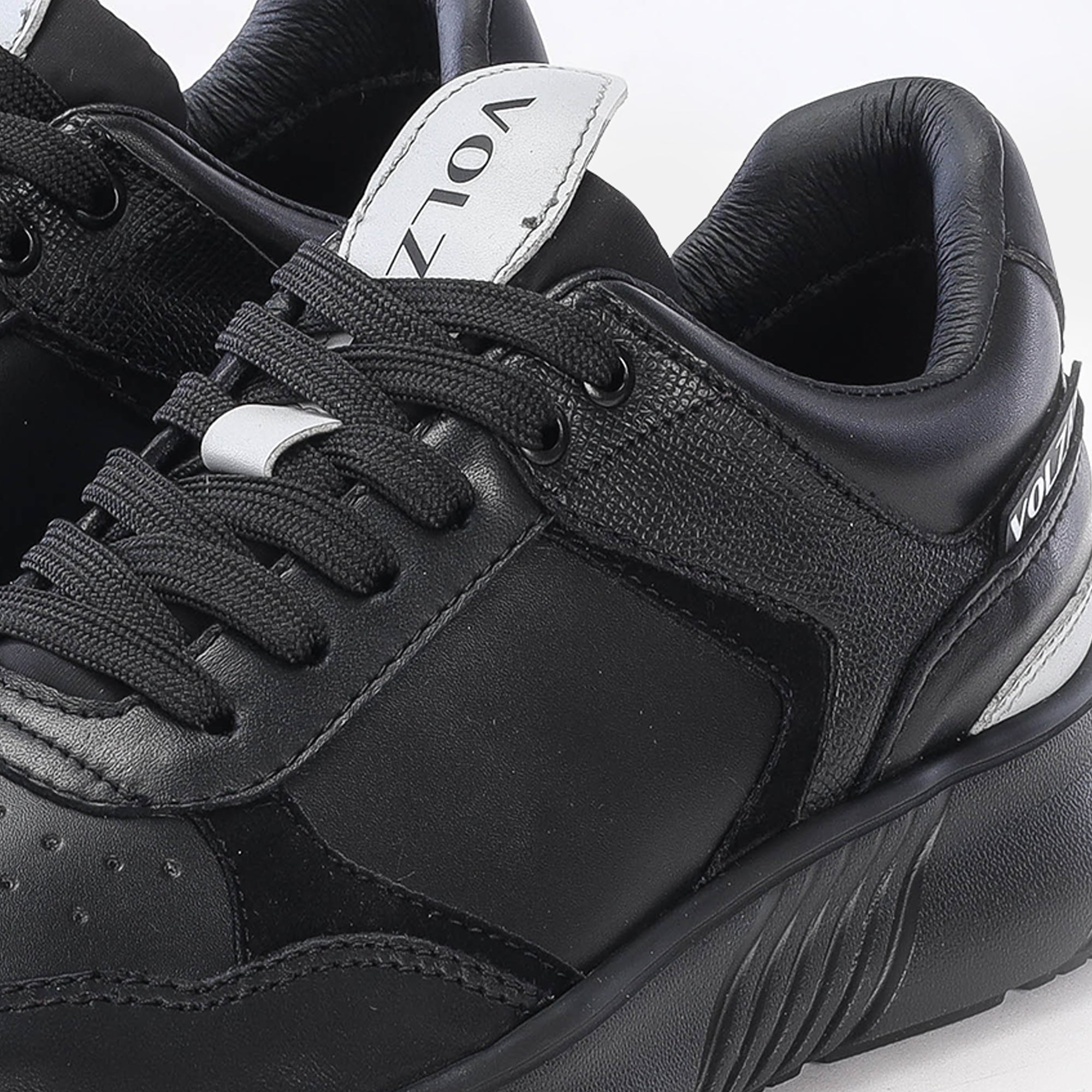 Volzak 9693 Basket cuir Noir