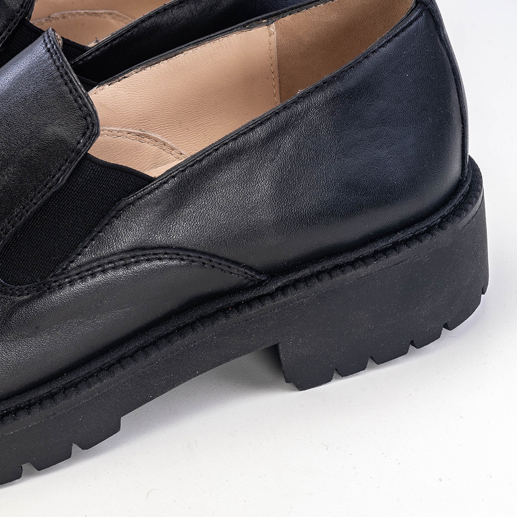 Volzak 118 Black Leather Shoe